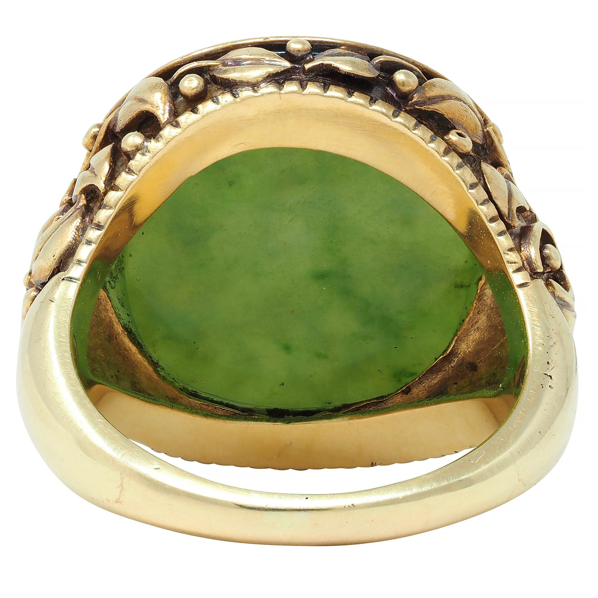 Victorian Nephrite Jade 14 Karat Yellow Gold Heraldry Intaglio Ivy Signet Ring