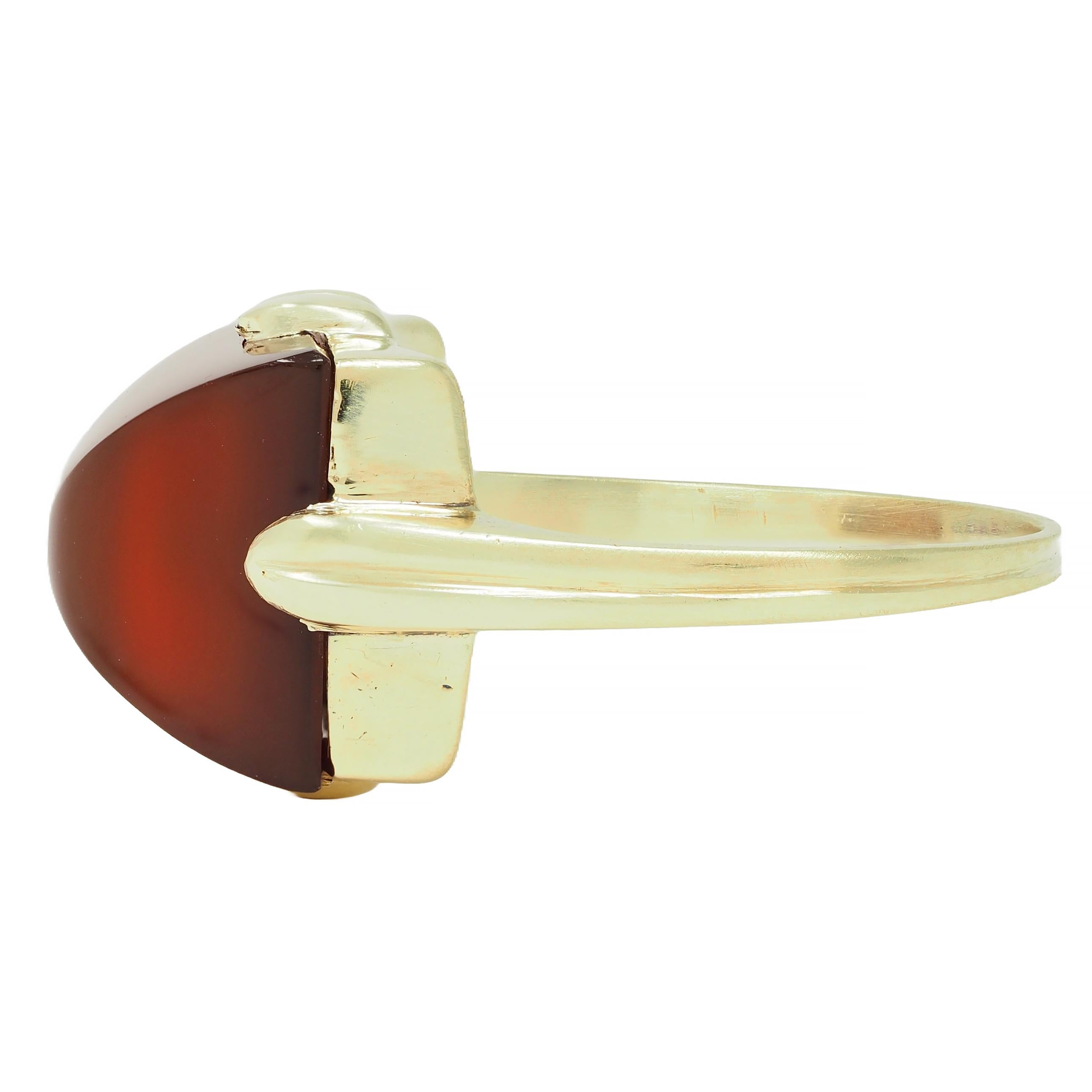 Art Deco Sugarloaf Carnelian 14 Karat Yellow Gold Antique Pyramid Ring