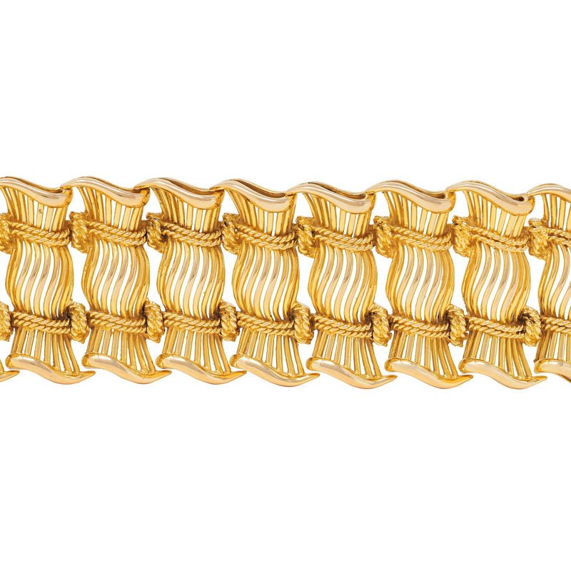 French 1950's 18 Karat Yellow Gold Vintage Twisted Rope Fanning Link Bracelet