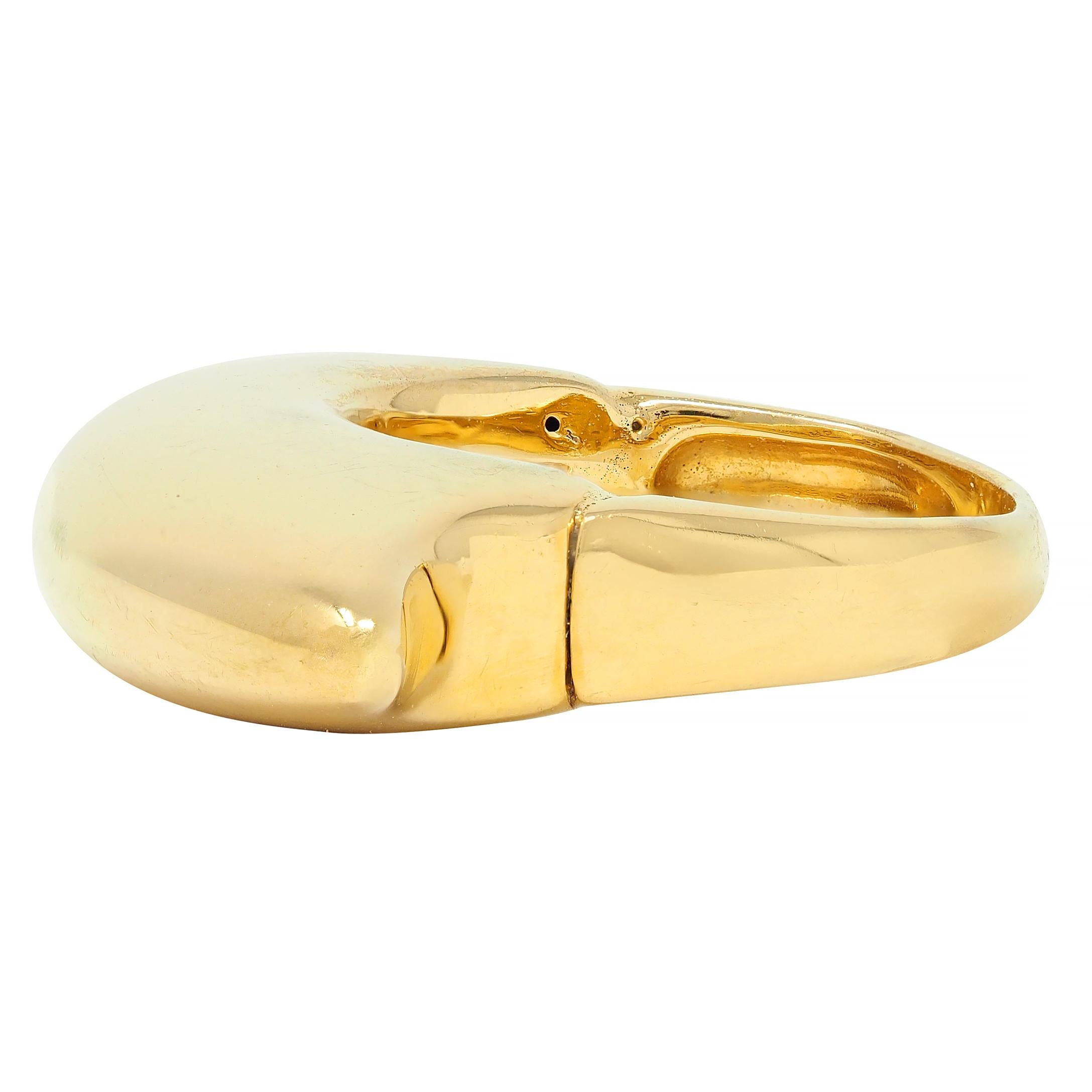 Effedue 1970s 18 Karat Yellow Gold Vintage Domed Bar Ring