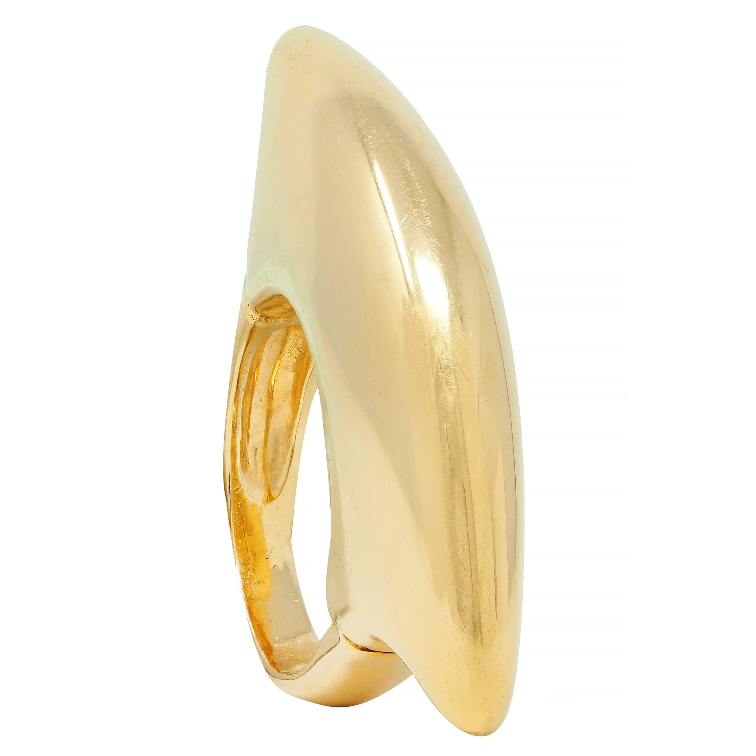 Effedue 1970s 18 Karat Yellow Gold Vintage Domed Bar Ring