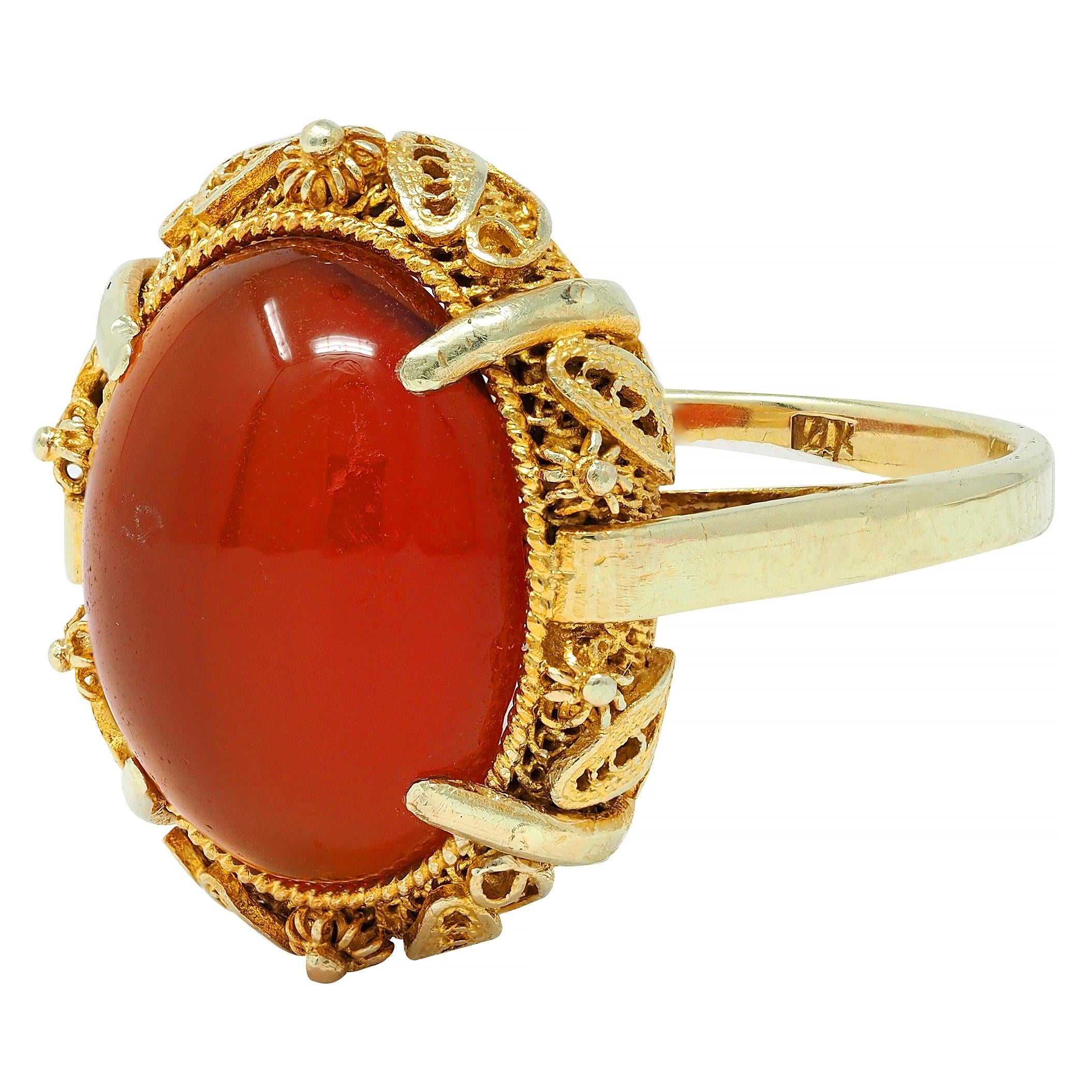 1940s Carnelian 14 Karat Yellow Gold Vintage Cabochon Filigree Ring