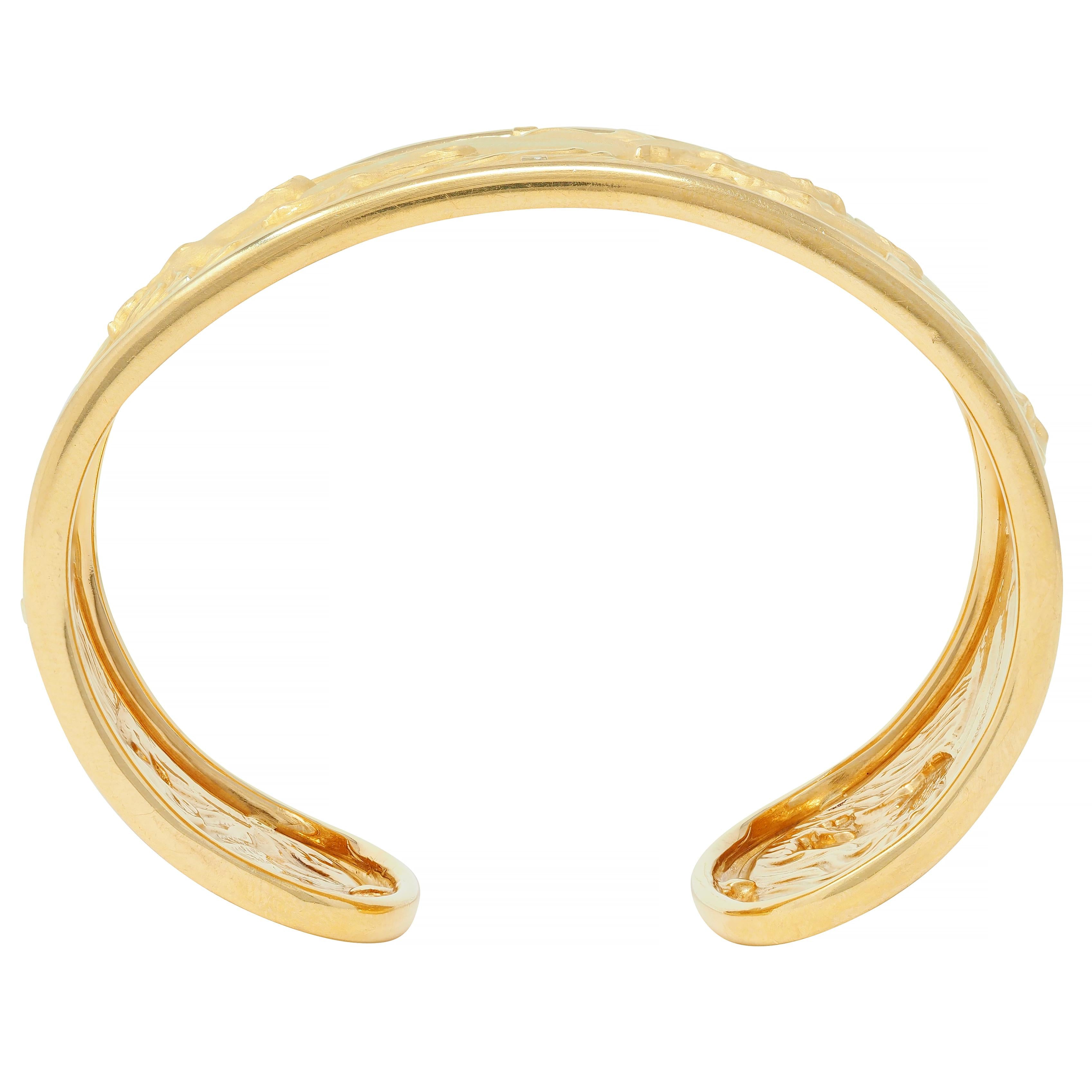 Carrera Y Carrera 1980's 18K Yellow Gold Ecuestre Horse Vintage Cuff Bracelet