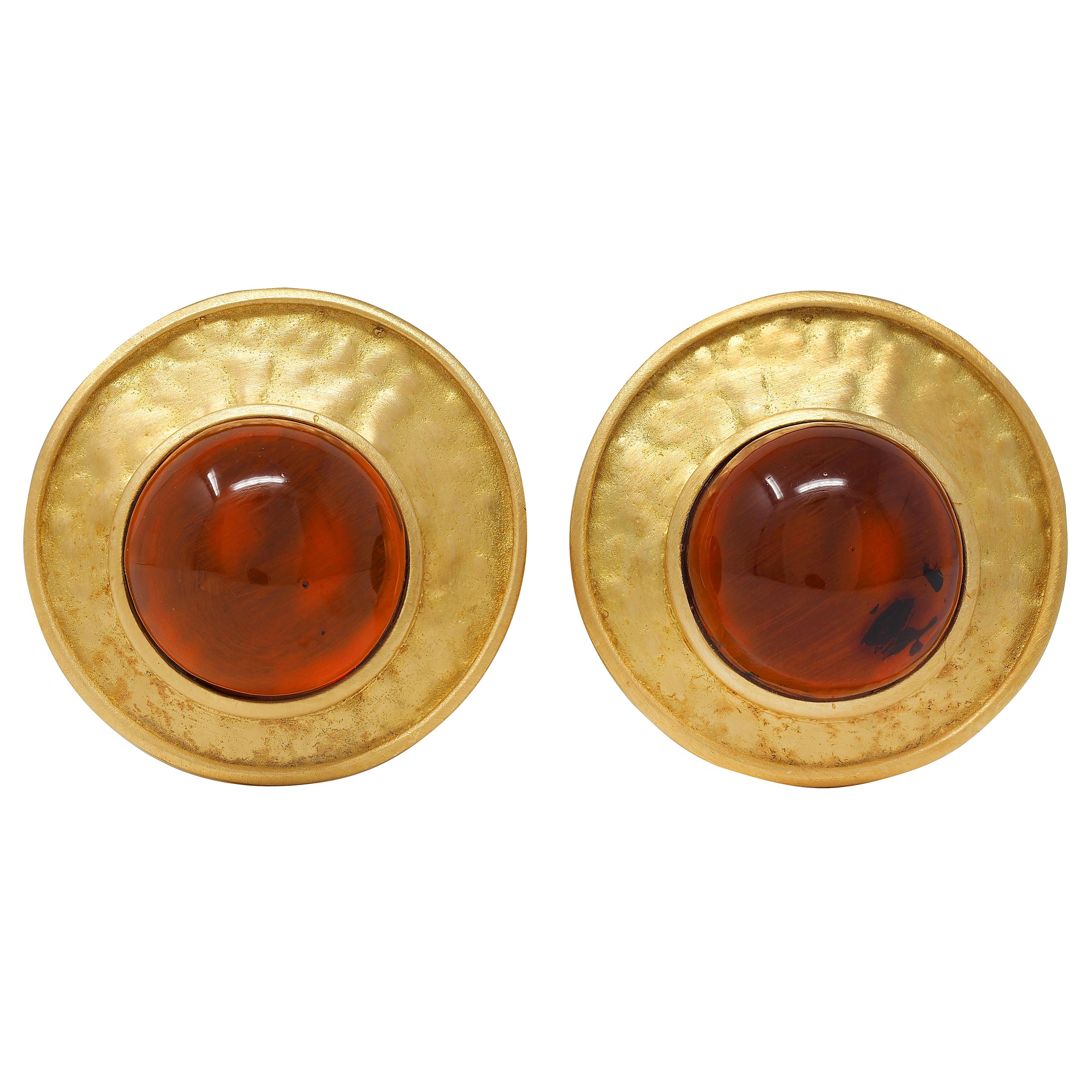 1980's Amber 18 Karat Yellow Gold Hammered Disk Vintage Earrings