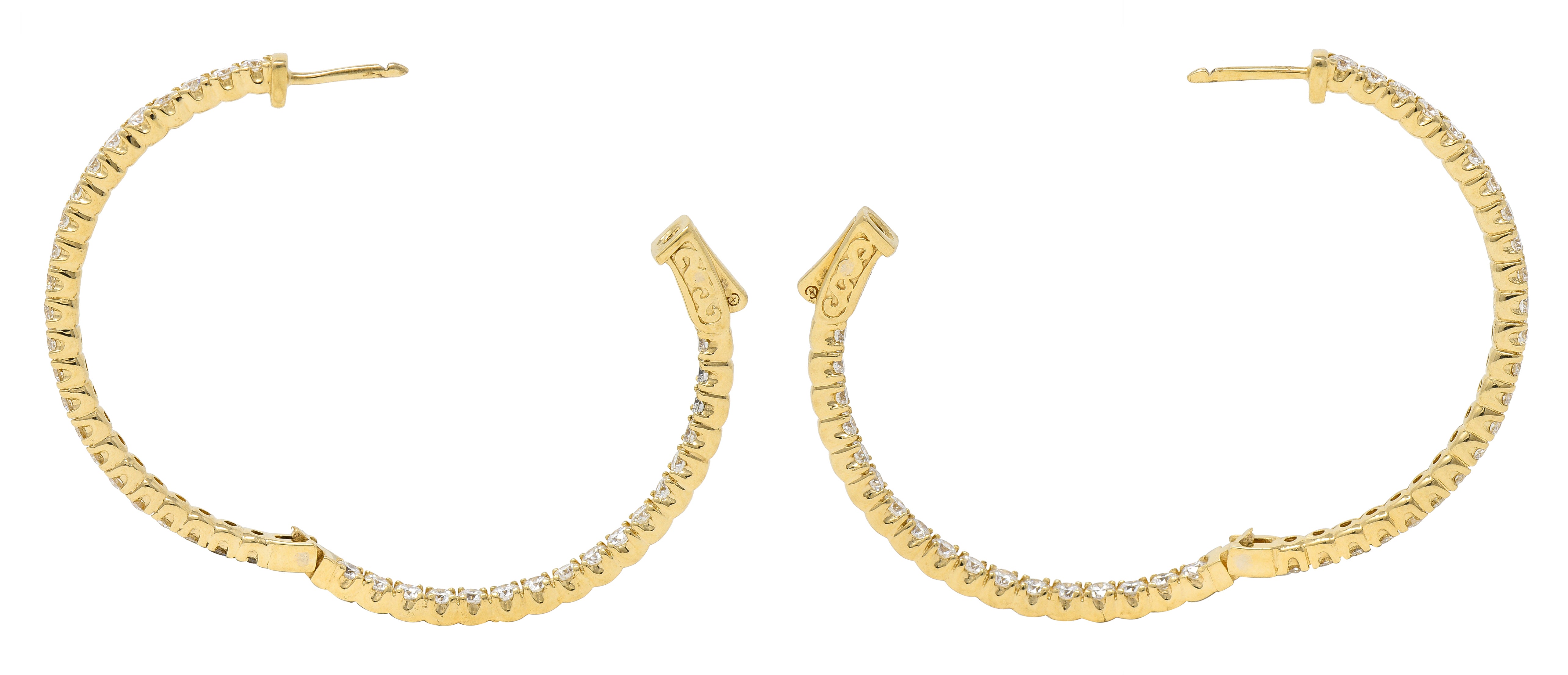 Contemporary 4.00 CTW Diamond 14 Karat Yellow Gold Round  Inside Outside Hoop Earrings Wilson's Estate Jewelry