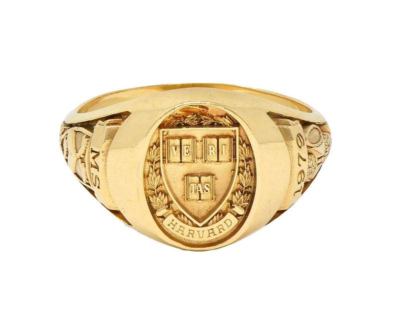 1979 14 Karat Yellow Gold Vintage Harvard Signet Class Unisex Ring