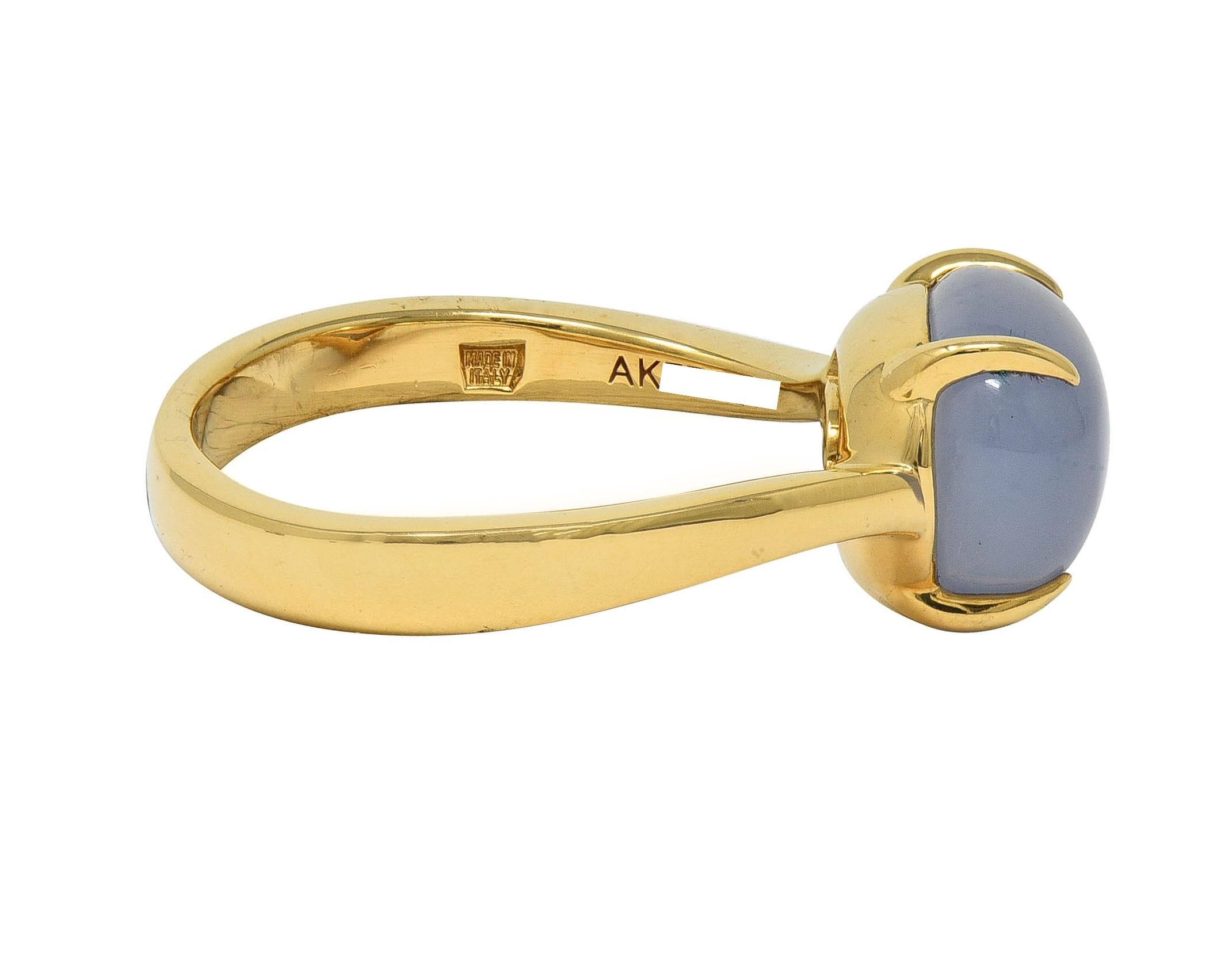 Bulgari 2005 Gray Moonstone Cabochon 18 Karat Yellow Gold Vintage Ring