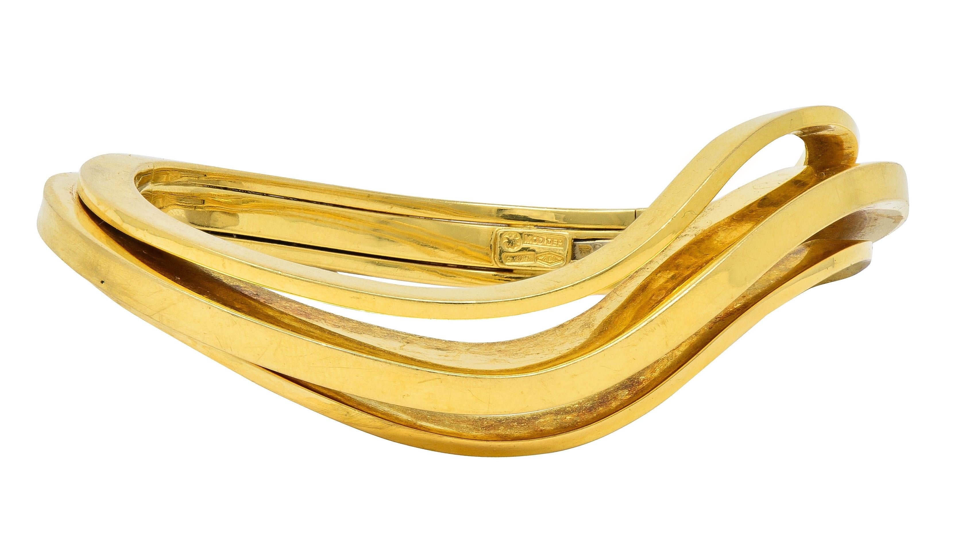 Pesavento 2000's 18 Karat Yellow Gold Modernist Wave Bangle Bracelet