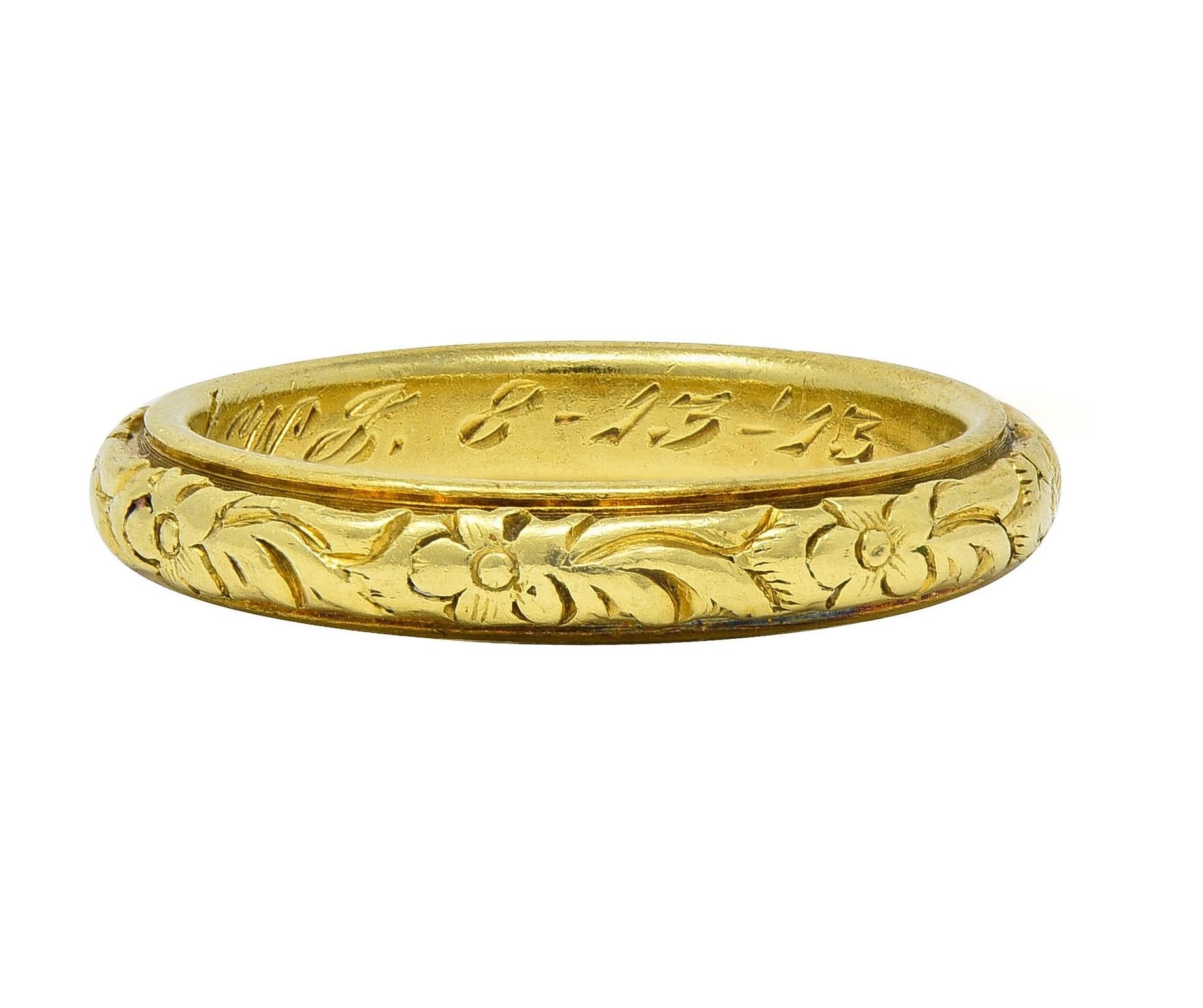 Edwardian 1913 18 Karat Yellow Gold Antique Orange Blossom Wedding Band Ring