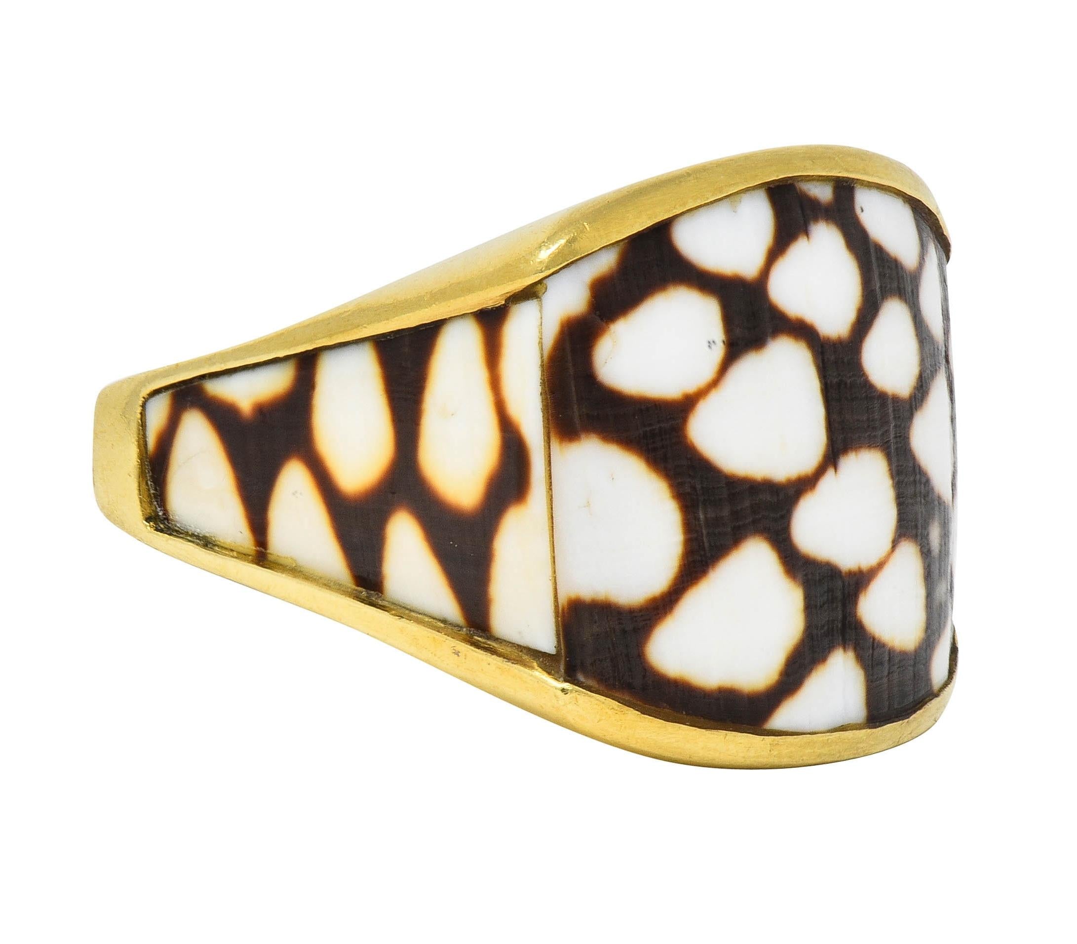 Modernist Marbled Cone Shell 18 Karat Yellow Gold Vintage Ring