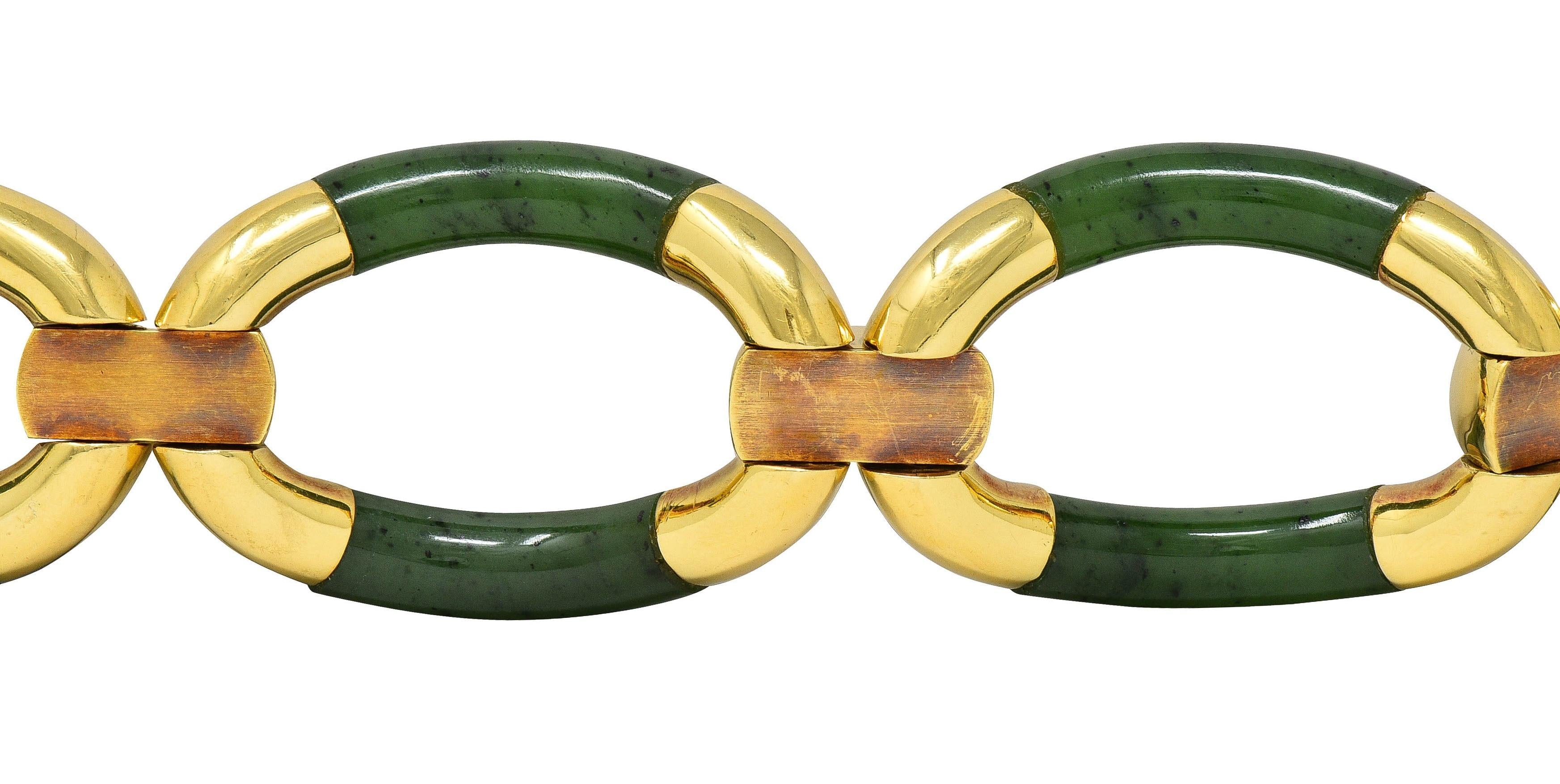 1970's Nephrite Jade 18 Karat Yellow Gold Vintage  Oval Link Bracelet