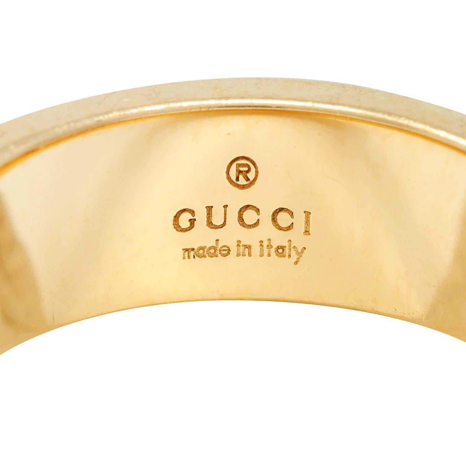 Gucci Contemporary 18 Karat Yellow Gold Belt Buckle Band Ring