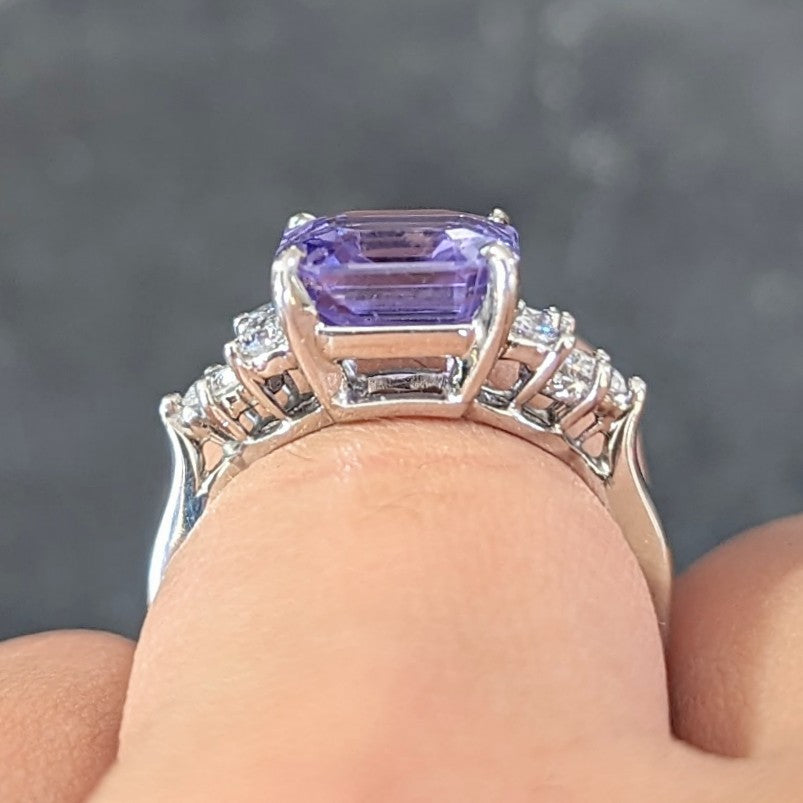 Contemporary 4.75 CTW No Heat Lavender Ceylon Sapphire Diamond Platinum Ring GIA Wilson's Estate Jewelry