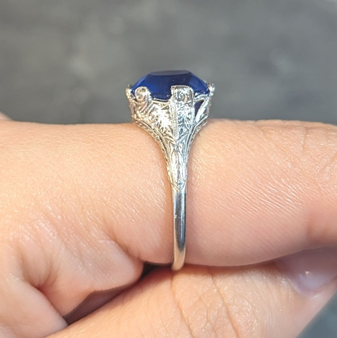 Art Deco 4.43 CTW No Heat Ceylon Sapphire Platinum Foliate Vintage Ring GIA Wilson's Estate Jewelry