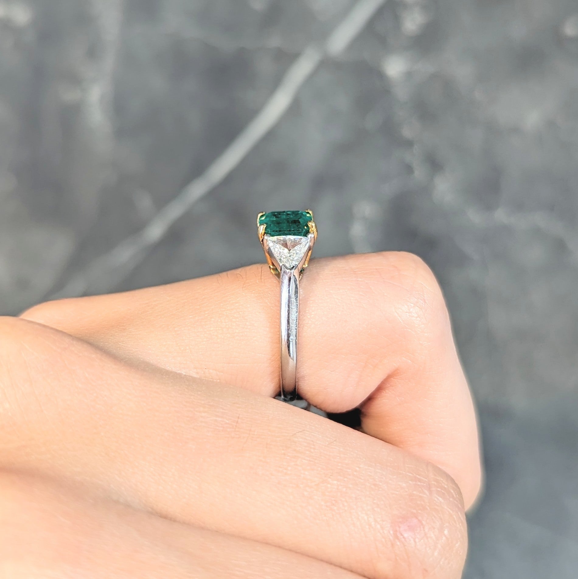 Mid-Century 1.60 CTW Colombian Emerald Diamond Platinum 18 Karat Yellow White Gold Vintage Ring GIA Wilson's Estate Jewelry