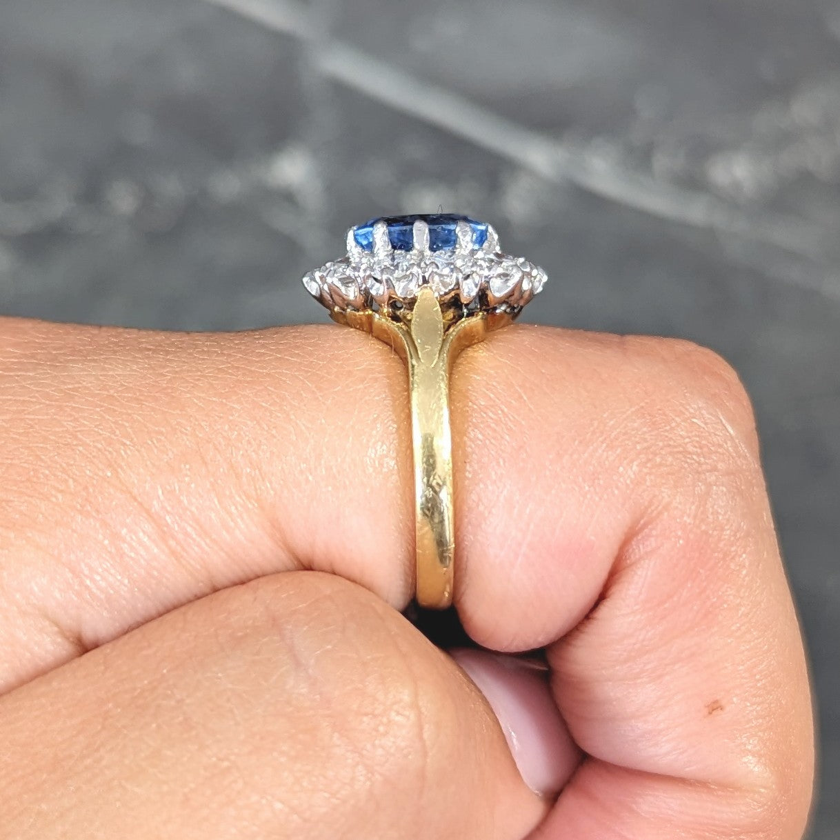 1980's 3.05 CTW Oval Cut No Heat Ceylon Sapphire Diamond 18 Karat Two-Tone Gold Vintage Halo Ring GIA Wilson's Estate Jewelry