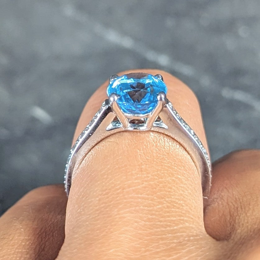 Contemporary Blue Topaz Diamond Platinum Gemstone Ring Wilson's Estate Jewelry