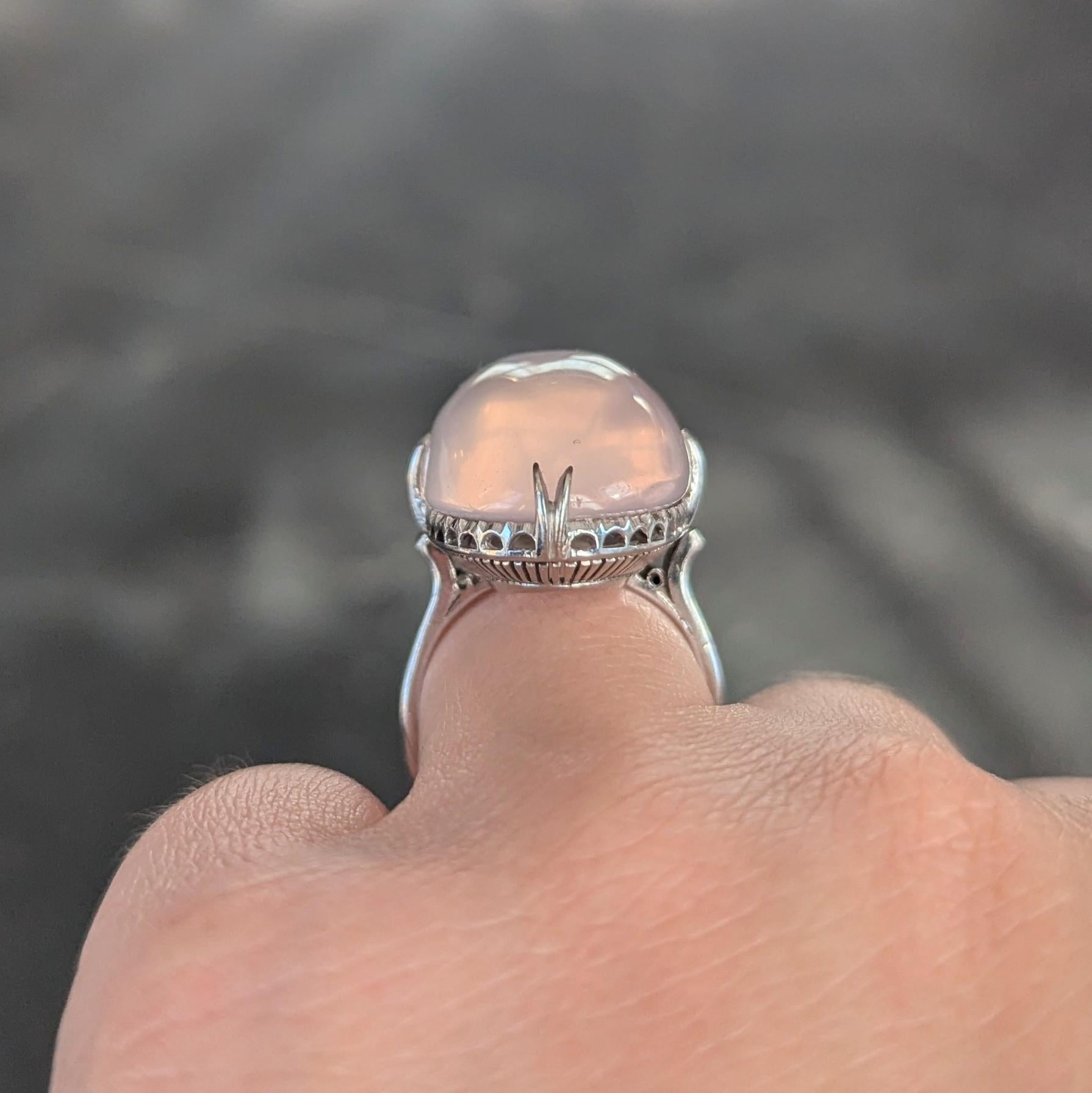 Mid-Century Rose Quartz Cabochon 14 Karat White Gold Vintage Cocktail Ring