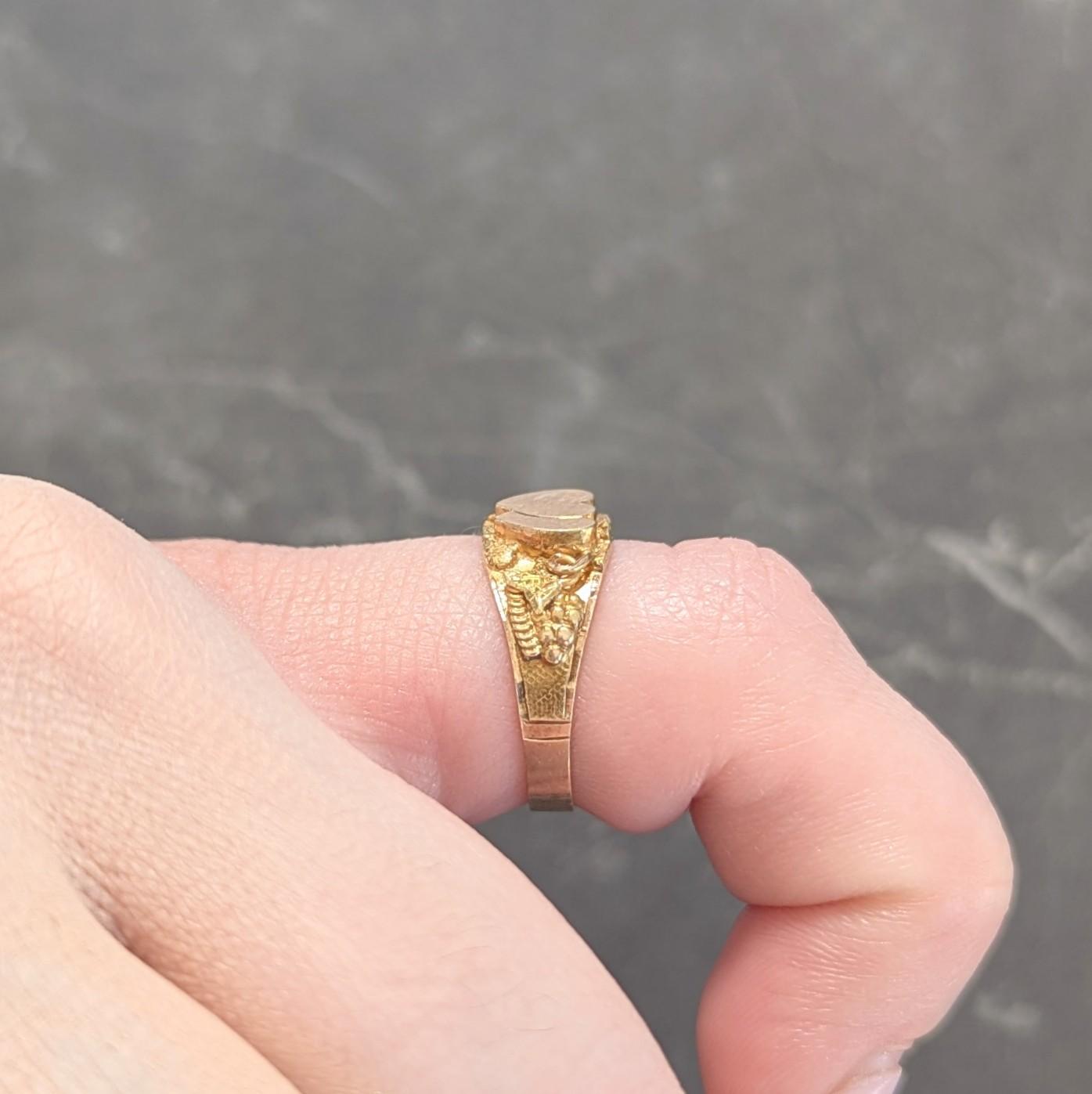 Late Victorian 14 Karat Gold Nugget Grapevine Sweetheart Antique Signet Ring