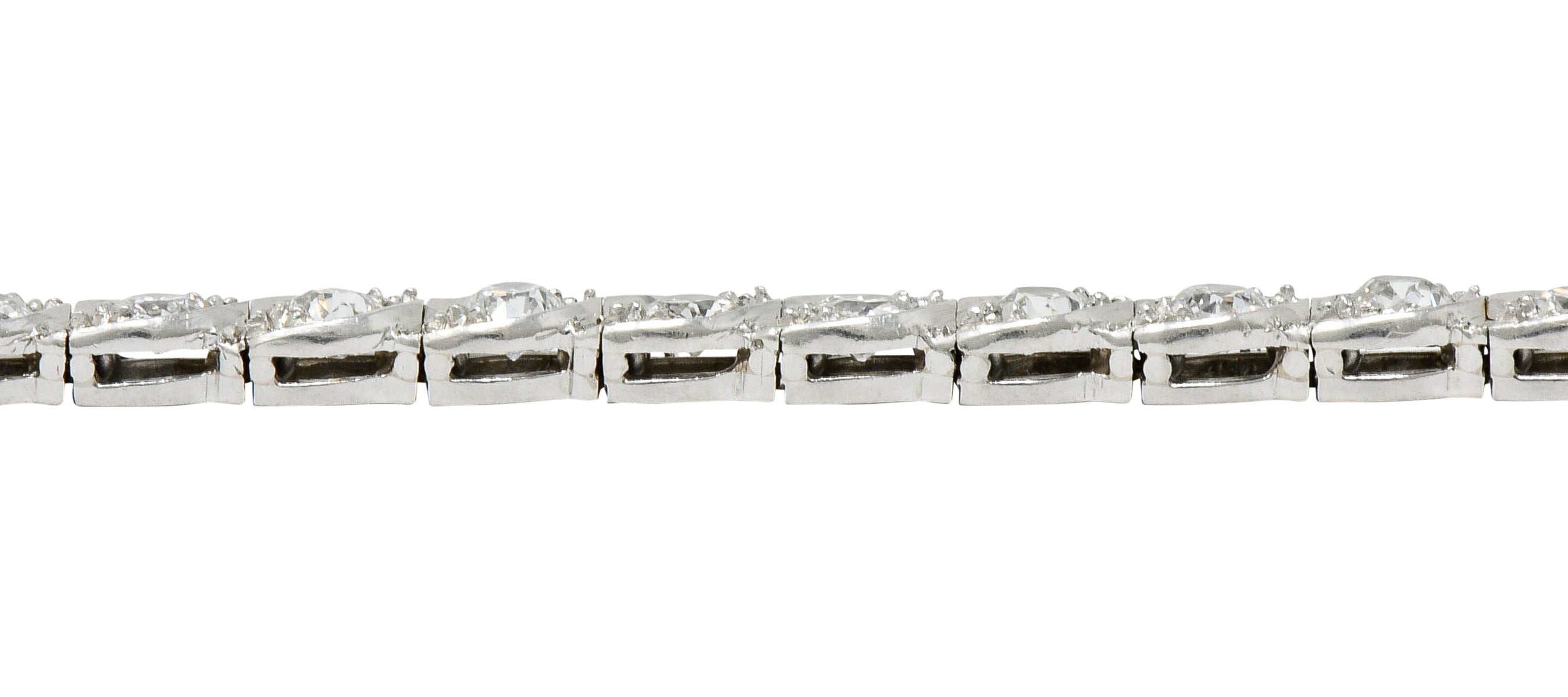 Waslikoff Art Deco 4.50 CTW Diamond Platinum Eyelet Line Braceletbracelet - Wilson's Estate Jewelry