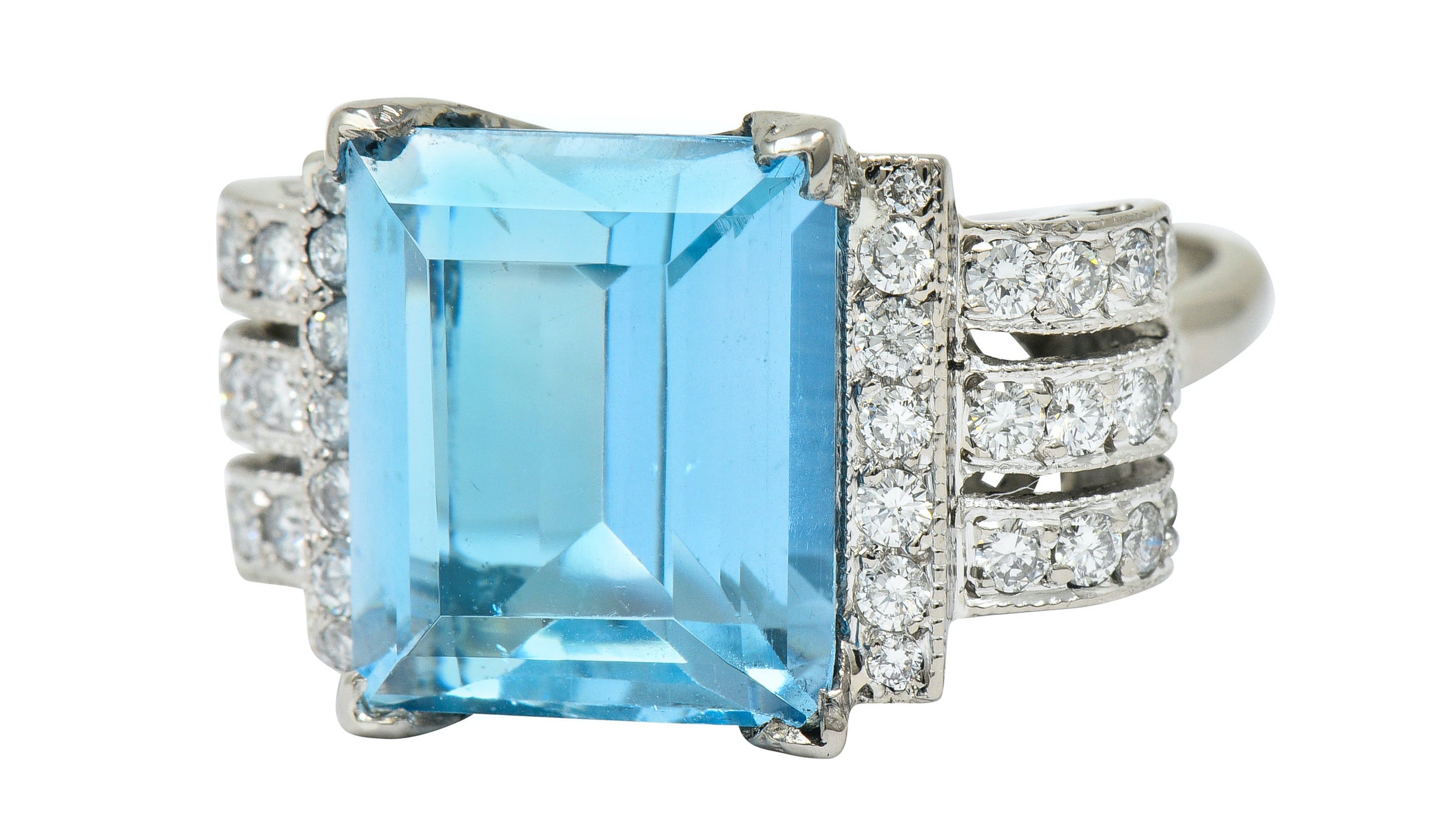 Retro 7.75 CTW Aquamarine Diamond 18 Karat Gold Scrolled Statement RingRing - Wilson's Estate Jewelry