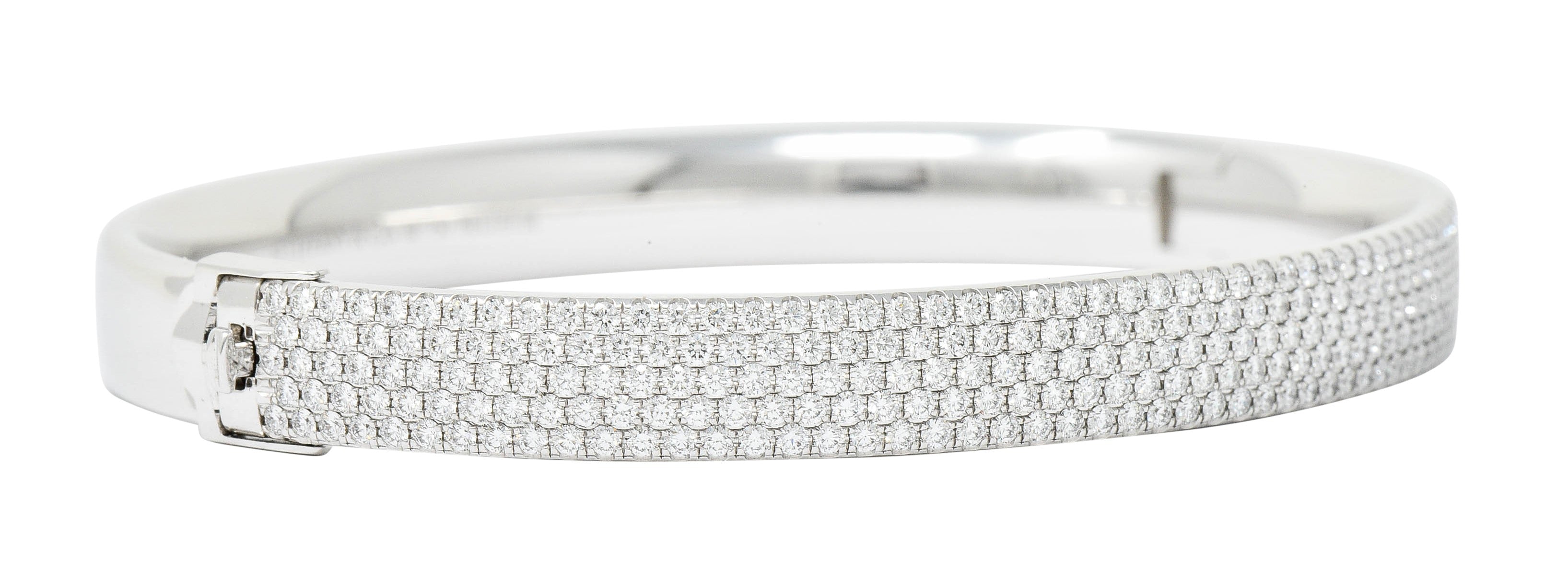 We-5978 Tiffany & Co. 4.96 CTW Pave Diamond 18 Karat White Gold Metro Bangle Braceletbracelet - Wilson's Estate Jewelry