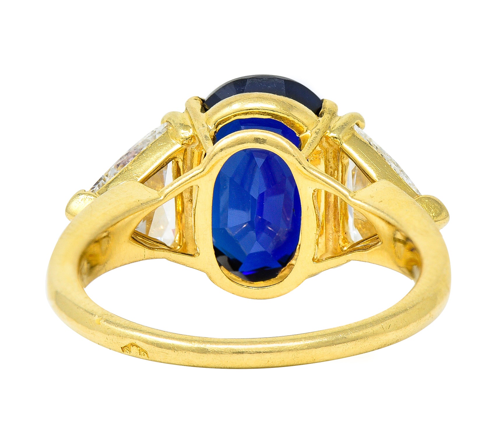 1990's French 5.92 CTW Madagascar Sapphire Diamond 18 Karat Yellow Gold Vintage Ring GIA Wilson's Estate Jewelry