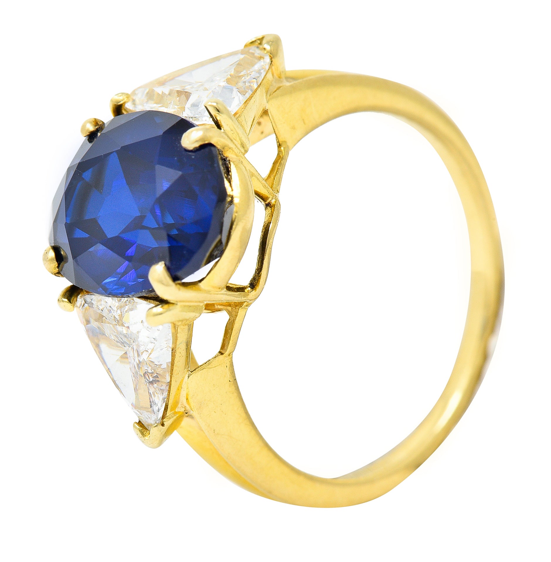 1990's French 5.92 CTW Madagascar Sapphire Diamond 18 Karat Yellow Gold Vintage Ring GIA Wilson's Estate Jewelry