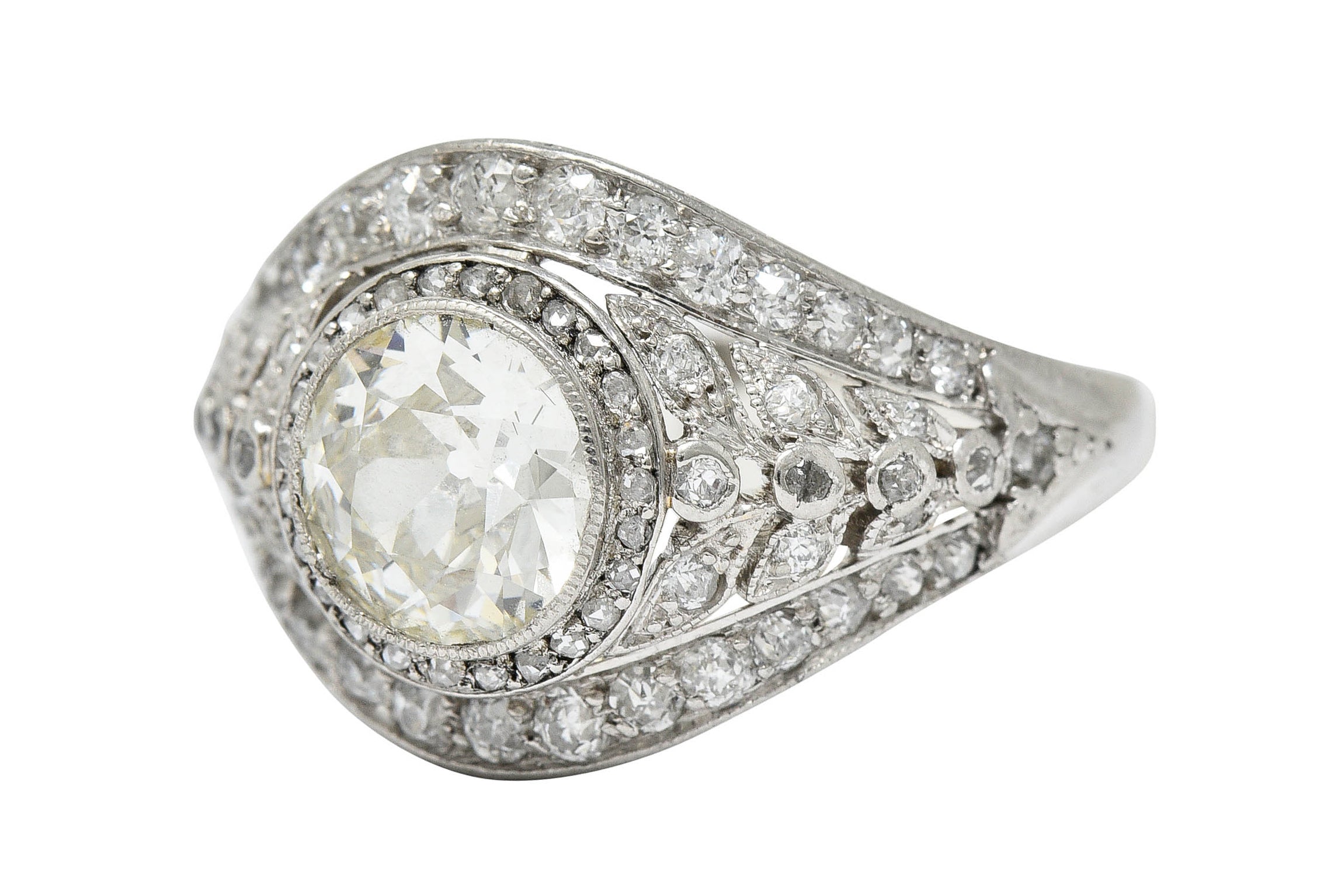 1920's Early Art Deco 2.12 CTW Diamond Platinum Laurel Band Ring GIARing - Wilson's Estate Jewelry