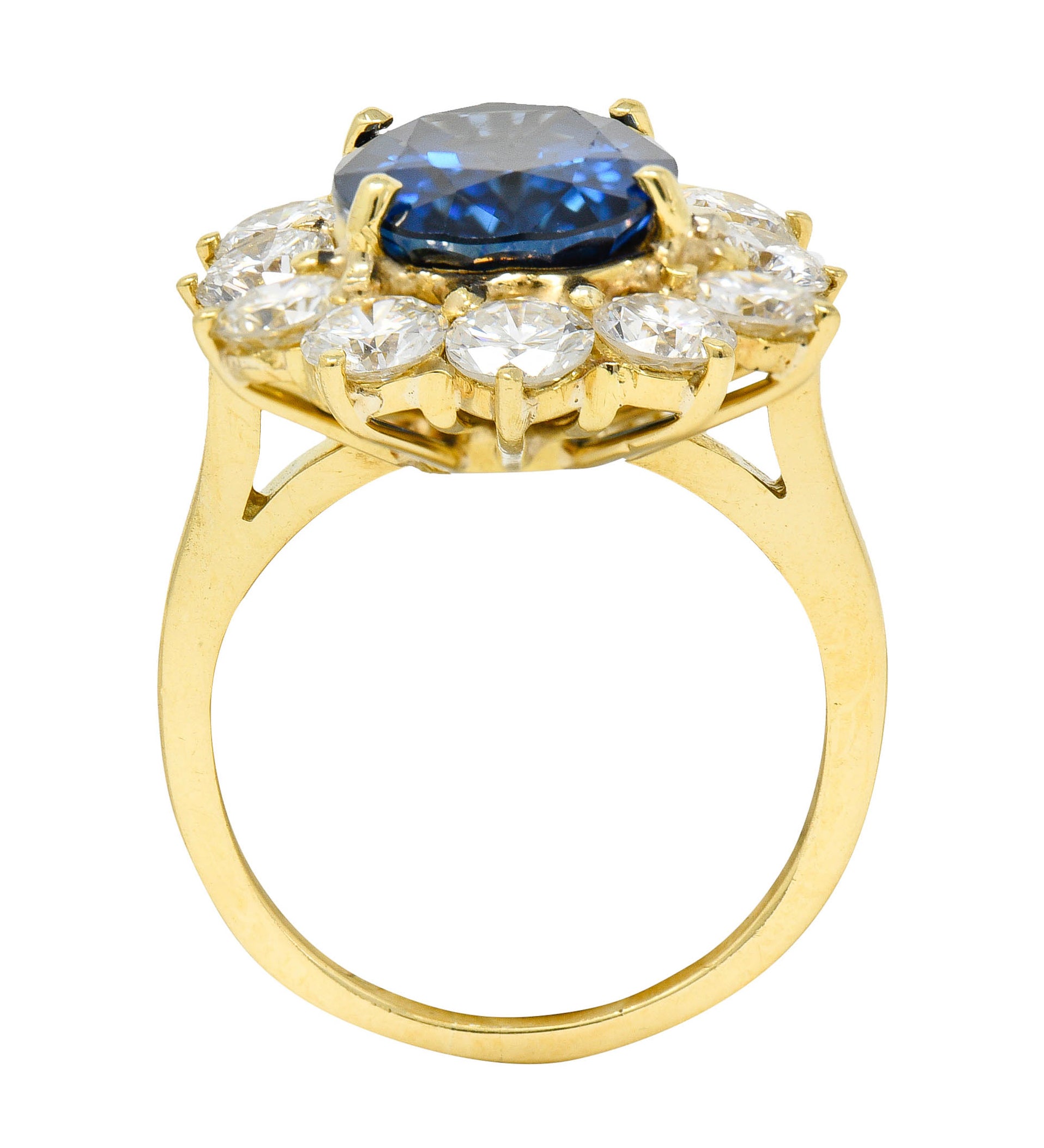 Vintage 7.20 CTW Sapphire Diamond 18 Karat Gold Cluster RingRing - Wilson's Estate Jewelry