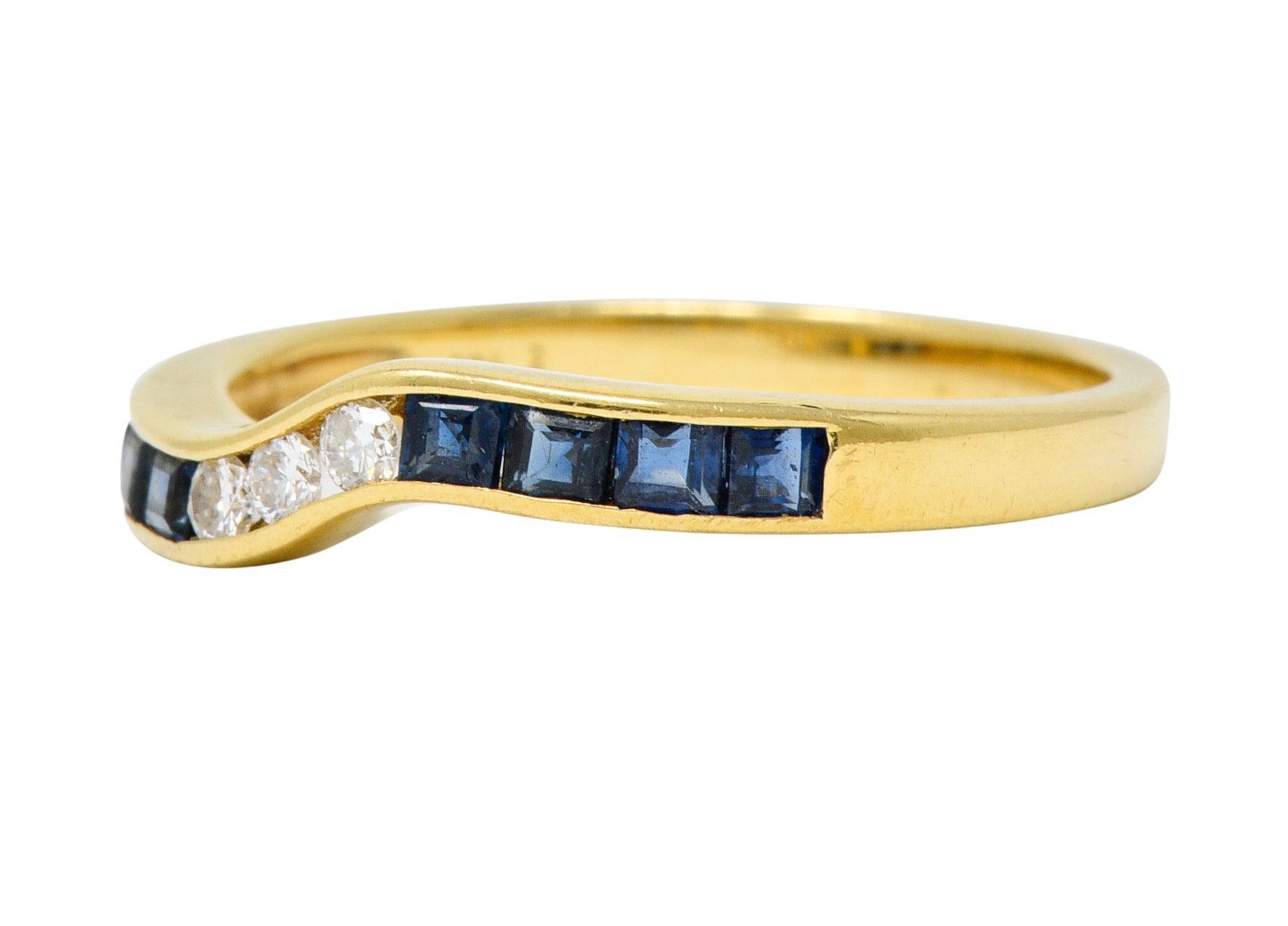 Contemporary 0.50 CTW Sapphire Diamond 18 Karat Gold Chevron Band RingRing - Wilson's Estate Jewelry