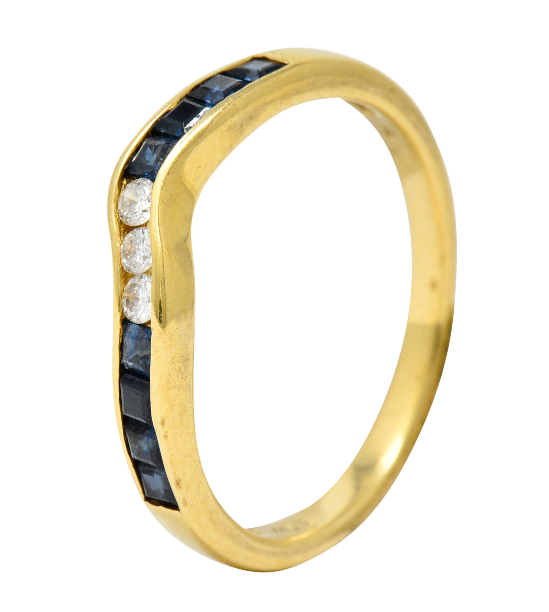 Contemporary 0.50 CTW Sapphire Diamond 18 Karat Gold Chevron Band RingRing - Wilson's Estate Jewelry