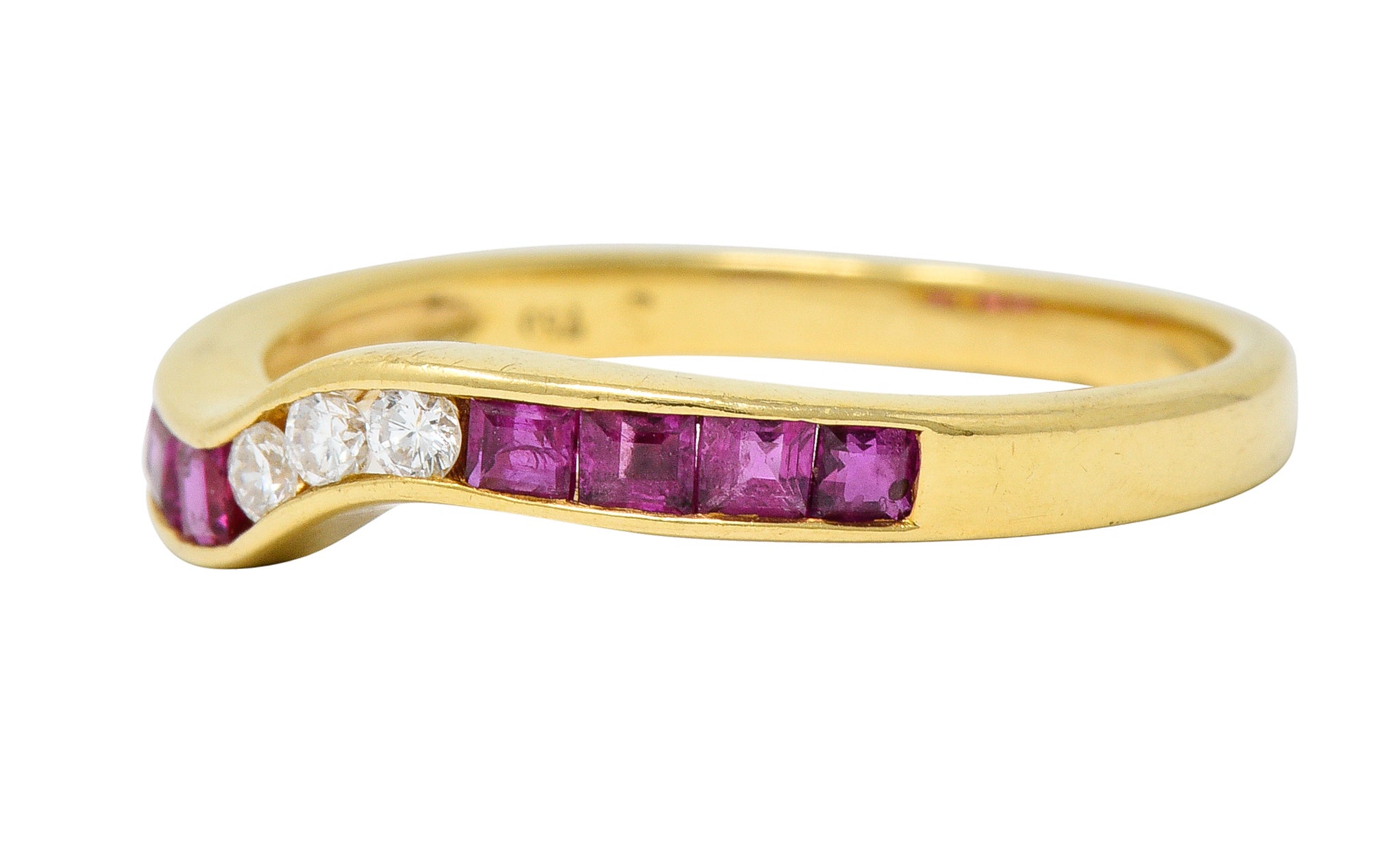 Contemporary 0.50 CTW Ruby Diamond 18 Karat Gold Chevron Band RingRing - Wilson's Estate Jewelry