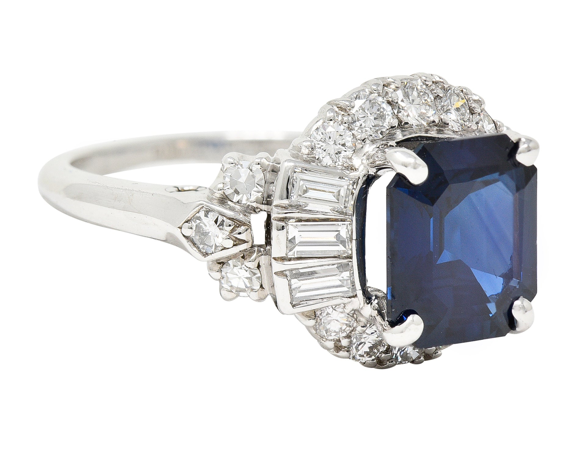 Granat Bros. Mid-Century 3.70 CTW No-Heat Sapphire Diamond Platinum Vintage Cluster Ring GIA Wilson's Estate Jewelry