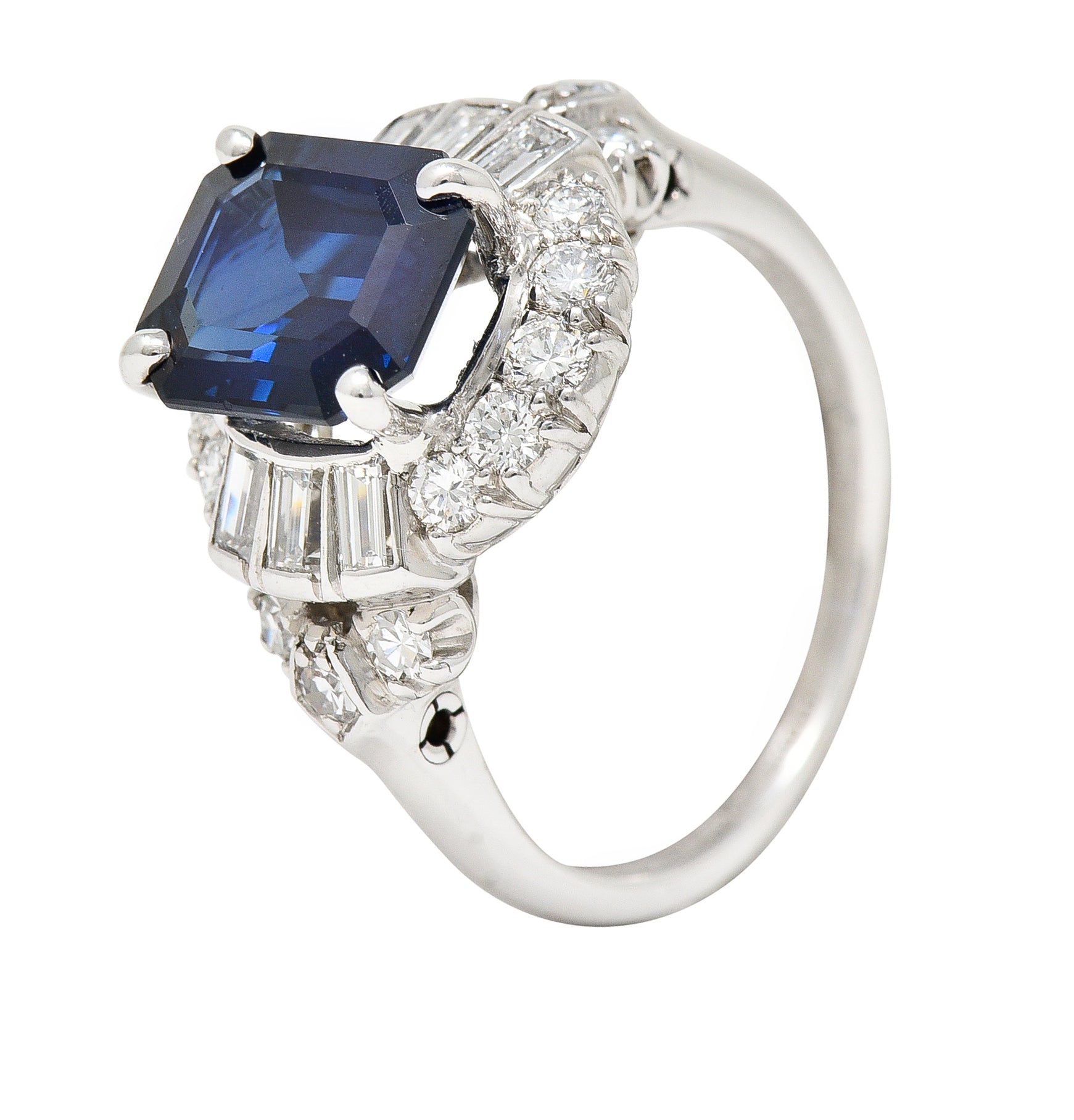 Granat Bros. Mid-Century 3.70 CTW No-Heat Sapphire Diamond Platinum Vintage Cluster Ring GIA Wilson's Estate Jewelry