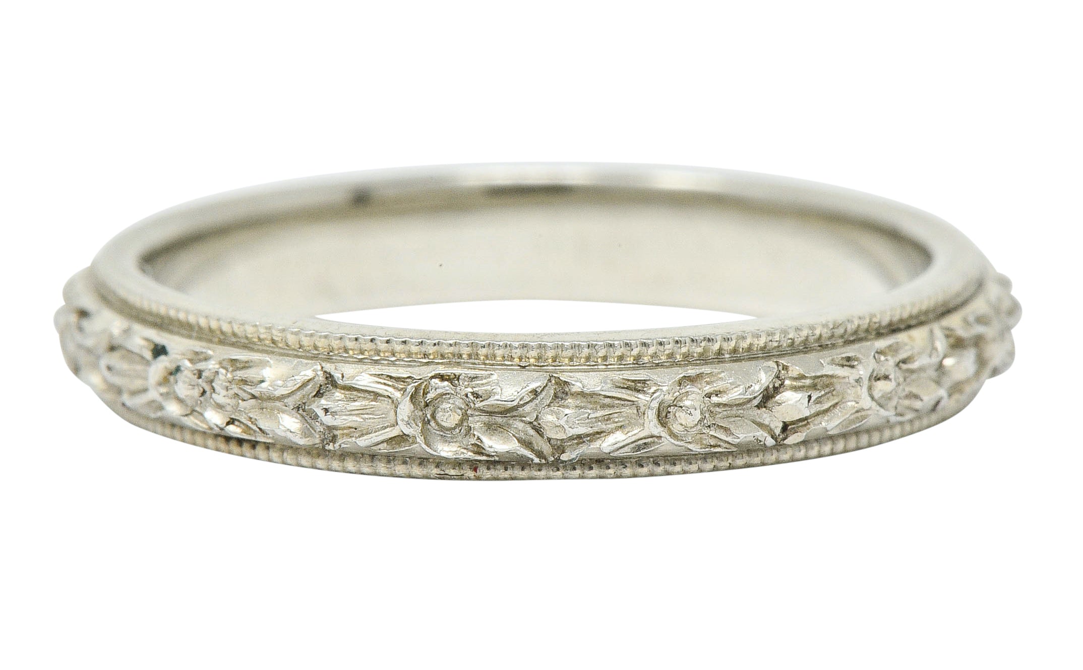 Art Deco 18 Karat White Gold Floral Band Ring - Wilson's Estate Jewelry