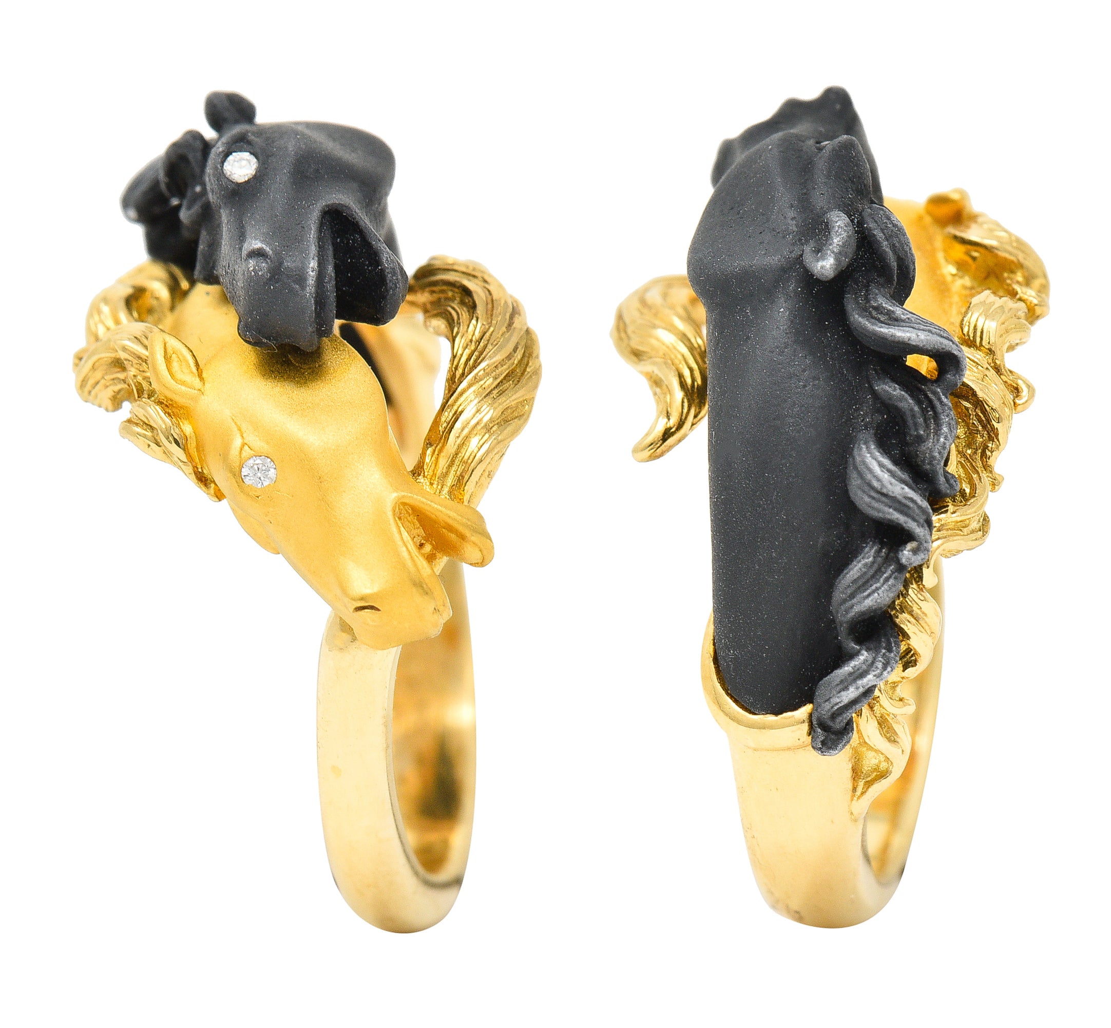 Carrera Y Carrera Diamond 18 Karat Two-Tone Gold Ecuestre Horse Vintage Band Ring Wilson's Estate Jewelry