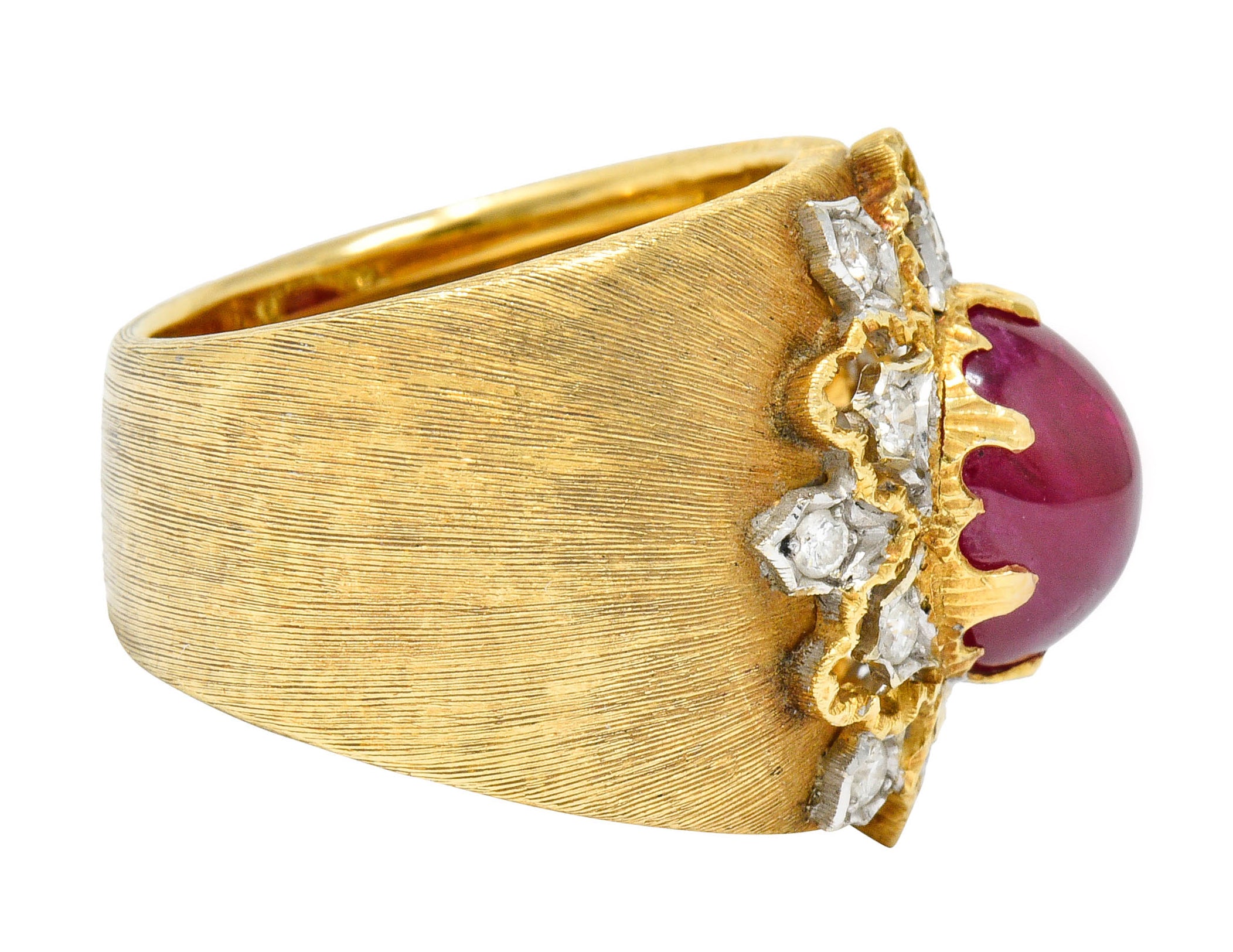 Buccellati 4.95 CTW Ruby Diamond 18 Karat Gold Italian Cluster RingRing - Wilson's Estate Jewelry