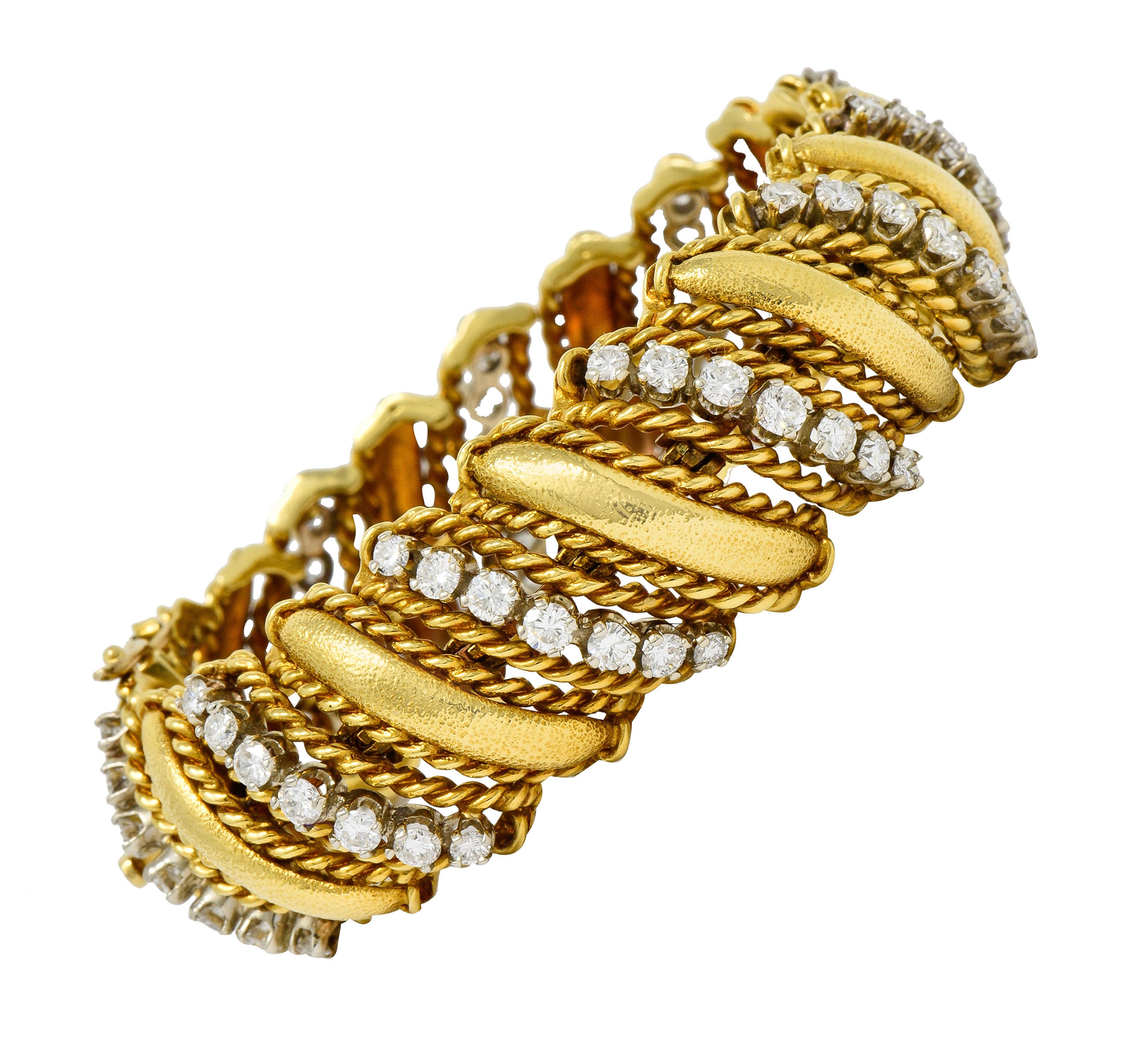 1970's Vintage 7.92 CTW Diamond 18 Karat Gold Link Bracelet - Wilson's Estate Jewelry