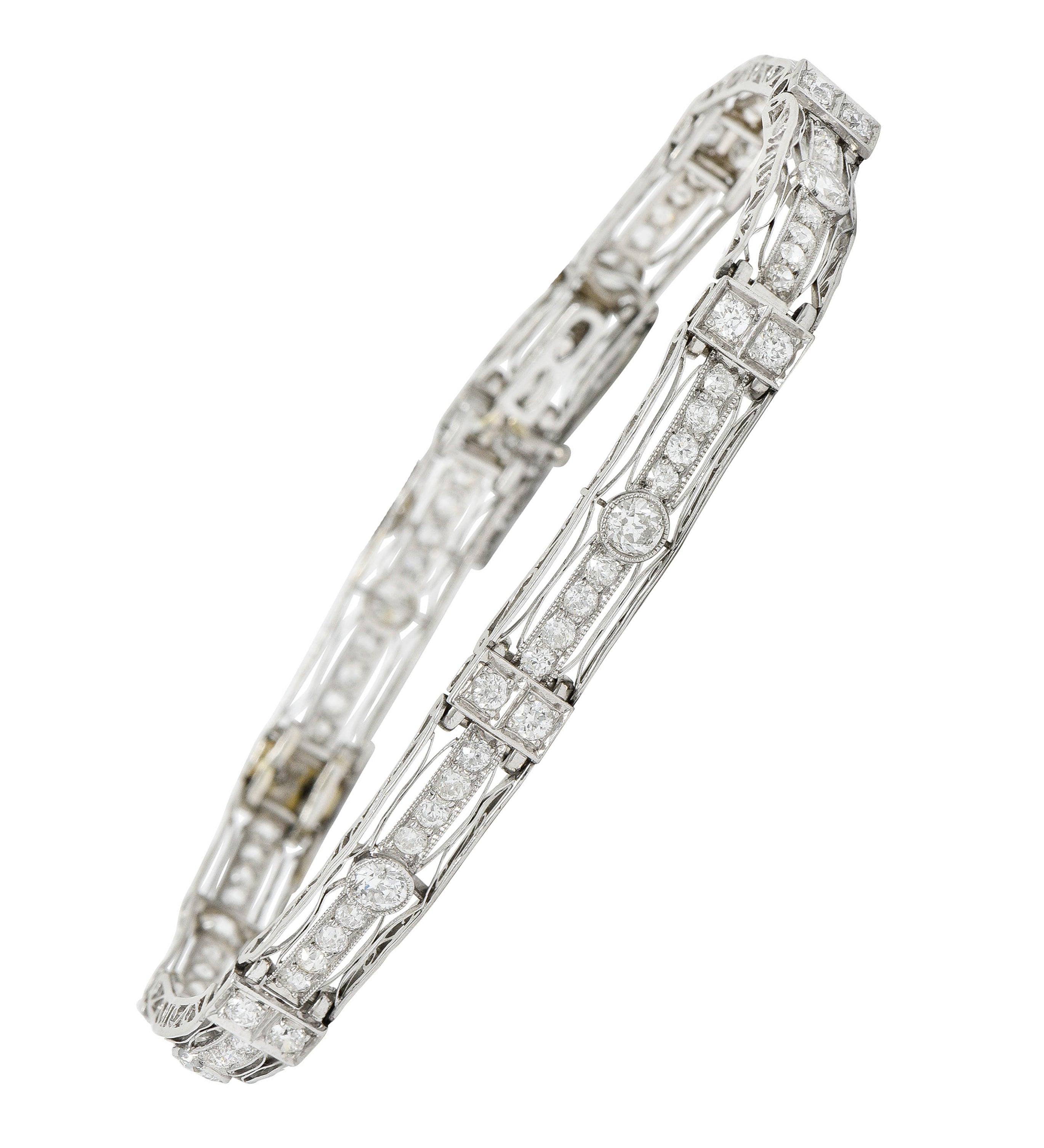 1930's Art Deco 3.82 CTW Diamond Platinum Scrolled Link Braceletbracelet - Wilson's Estate Jewelry