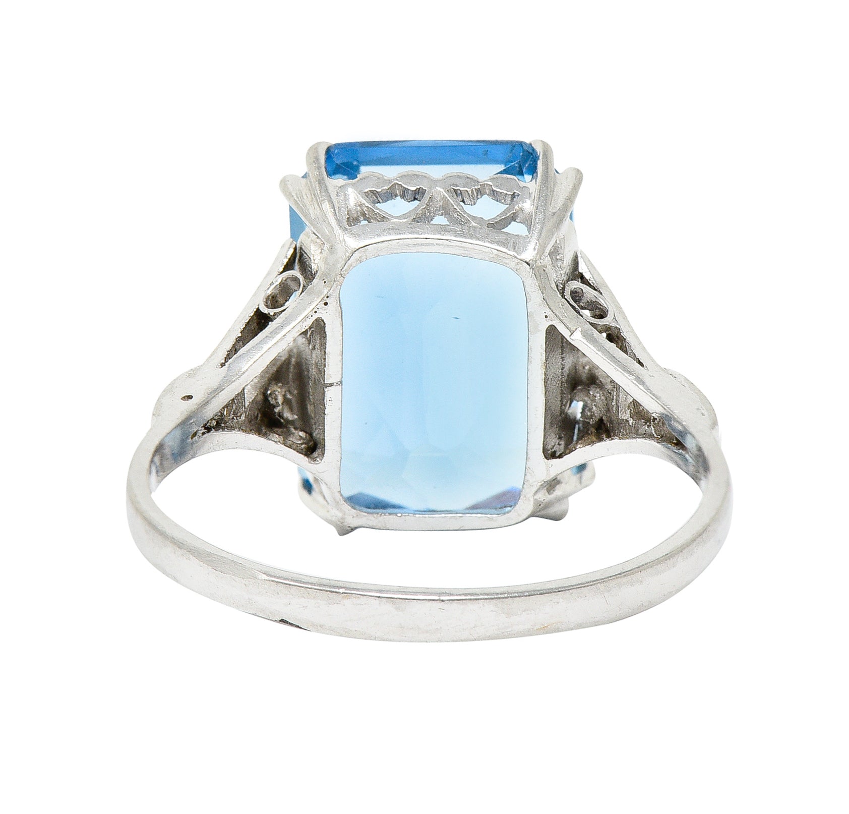 Art Deco 5.65 CTW Aquamarine Diamond Platinum Cocktail Ring Wilson's Antique & Estate Jewelry