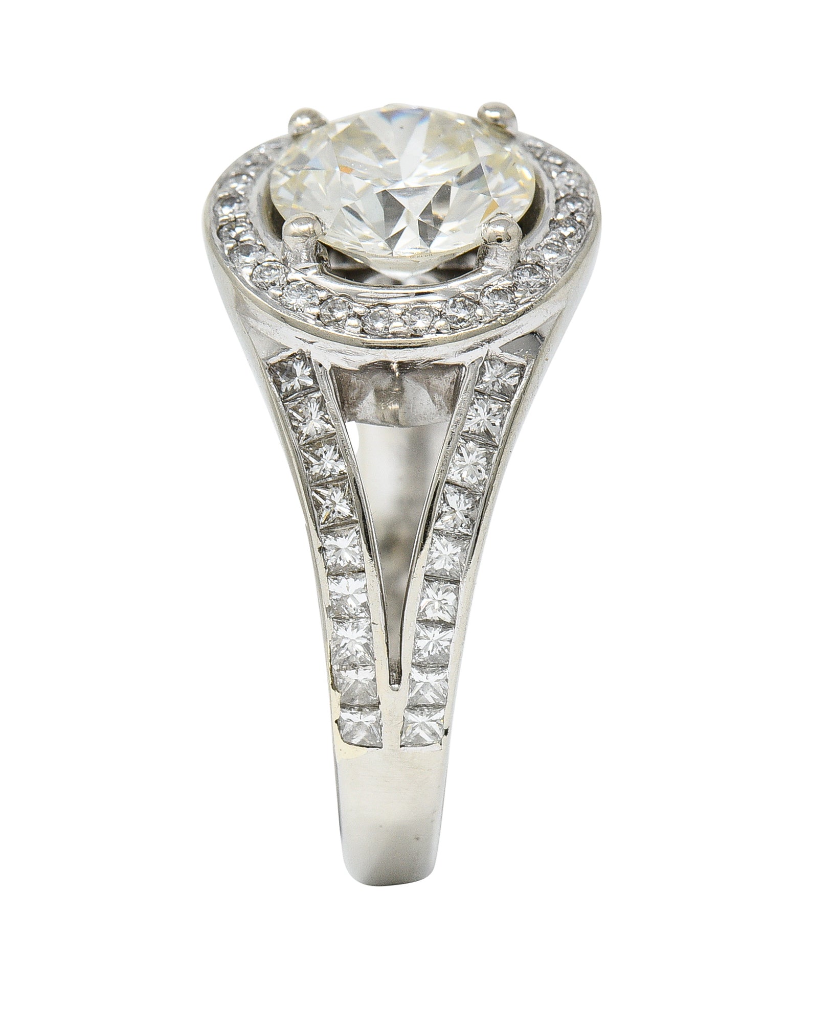 Contemporary 2.39 CTW Diamond 18 Karat White Gold Halo Engagement Ring GIARing - Wilson's Estate Jewelry