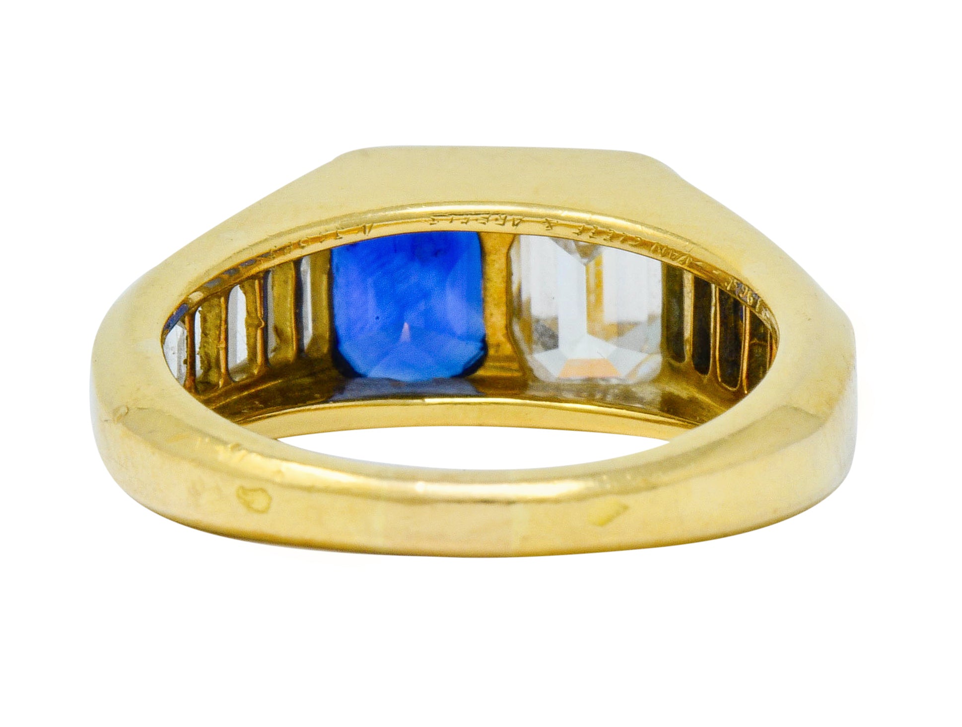 Van Cleef & Arpels 3.57 CTW Diamond Sapphire 18 Karat Gold French Unisex RingRing - Wilson's Estate Jewelry