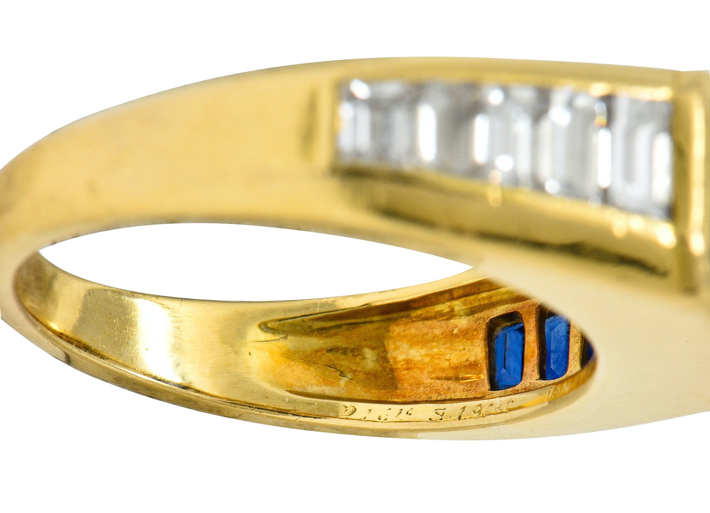 Van Cleef & Arpels 3.57 CTW Diamond Sapphire 18 Karat Gold French Unisex RingRing - Wilson's Estate Jewelry