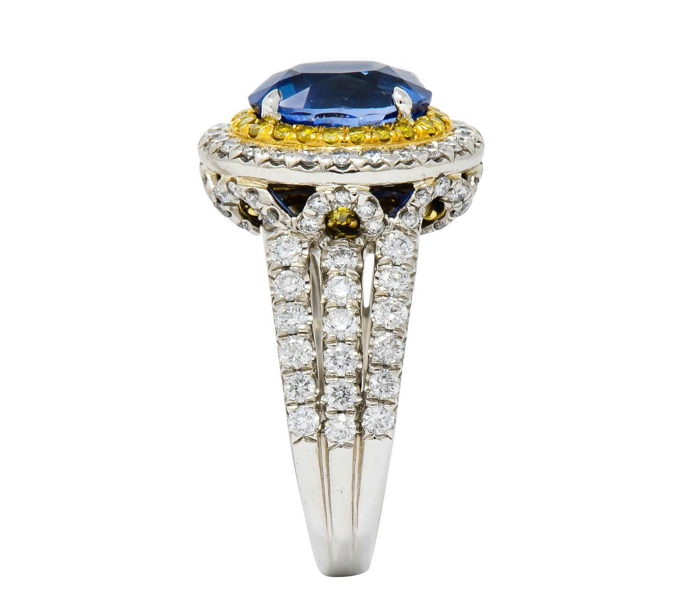 Charles Krypell No Heat Ceylon Sapphire White & Fancy Yellow Diamond Platinum RingRing - Wilson's Estate Jewelry