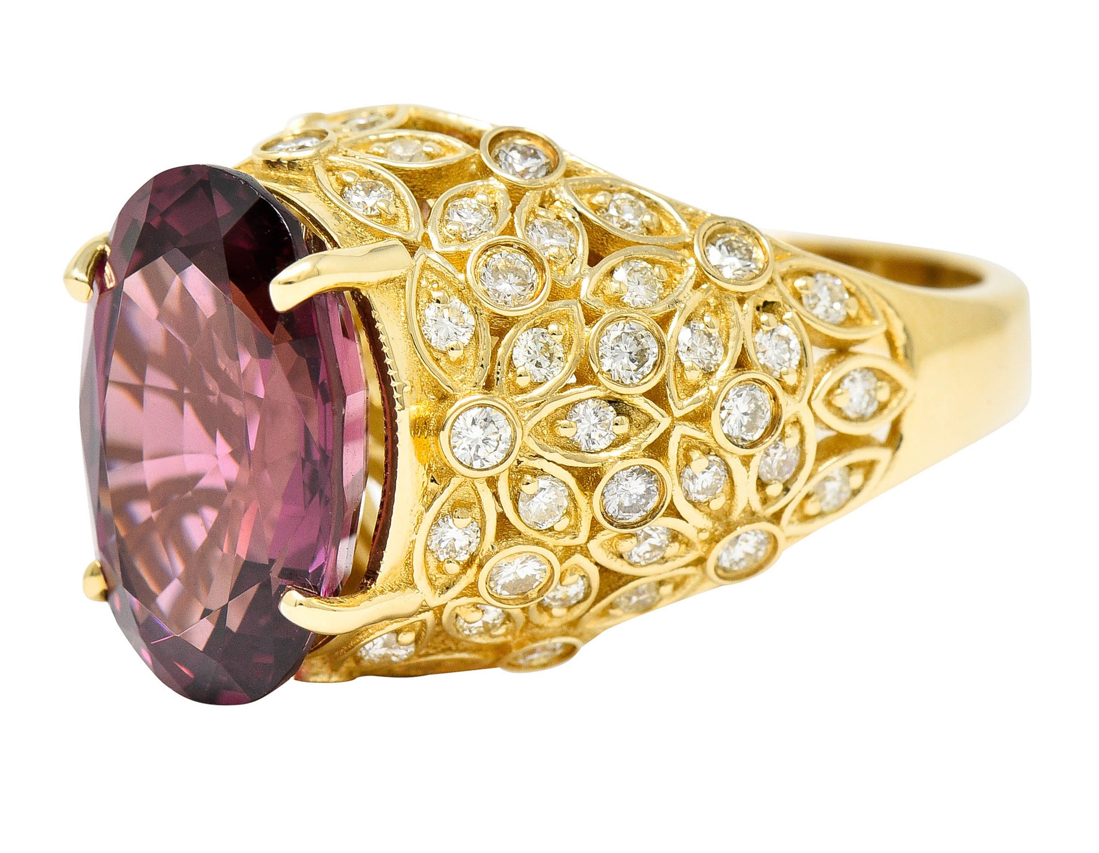 Contemporary 7.51 CTW Spinel Diamond 14 Karat Gold Gemstone RingRing - Wilson's Estate Jewelry