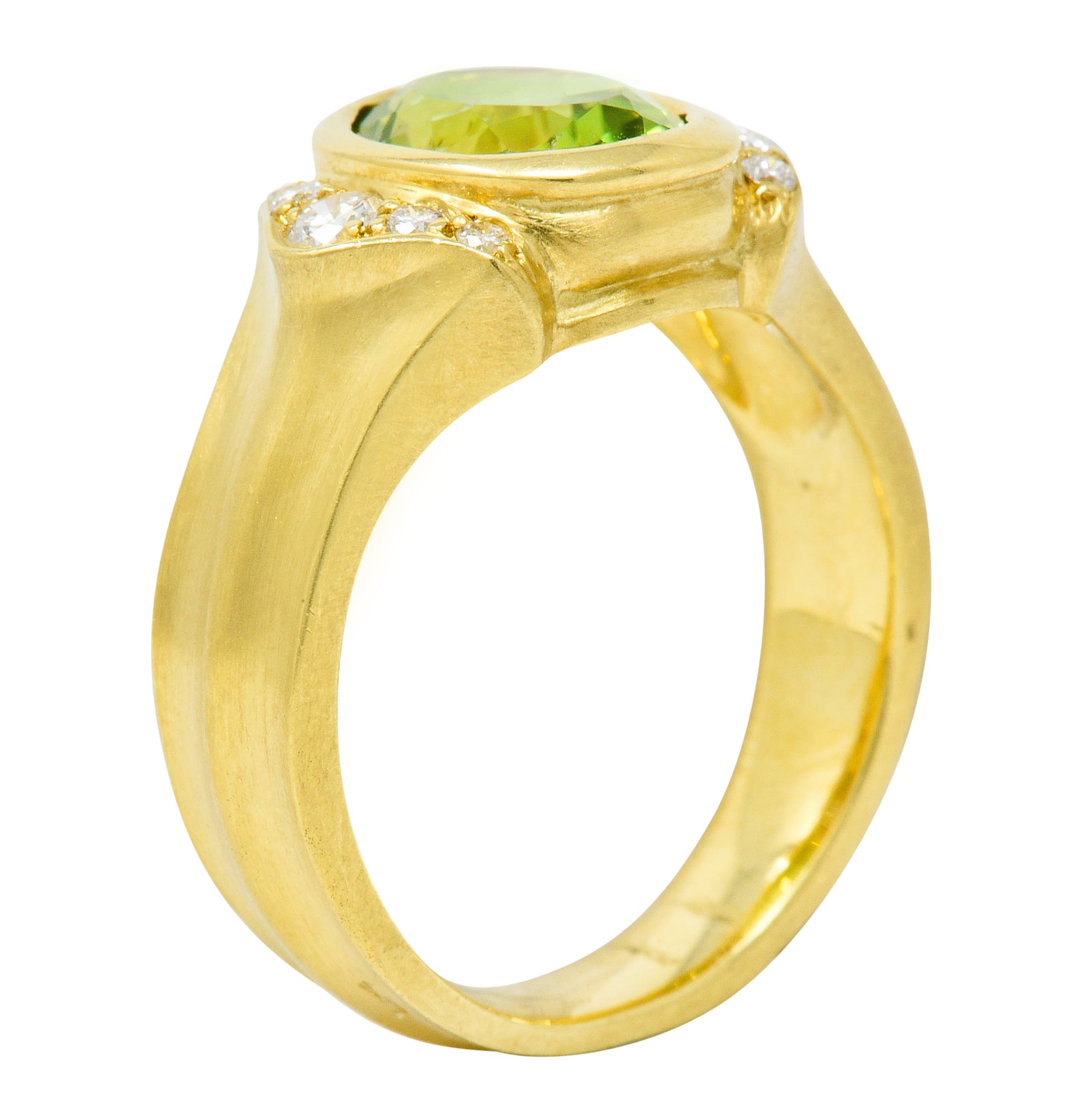 Contemporary Peridot Diamond 18 Karat Gold Gemstone RingRing - Wilson's Estate Jewelry