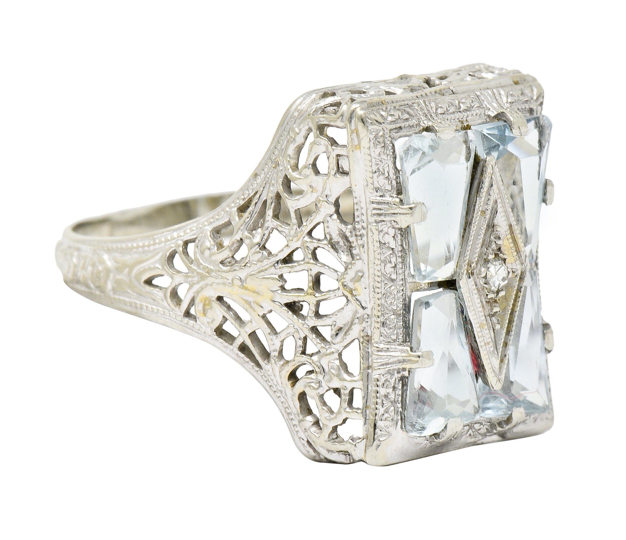 Art Deco Aquamarine Diamond 14 Karat White Gold Floral Dinner Ring - Wilson's Estate Jewelry