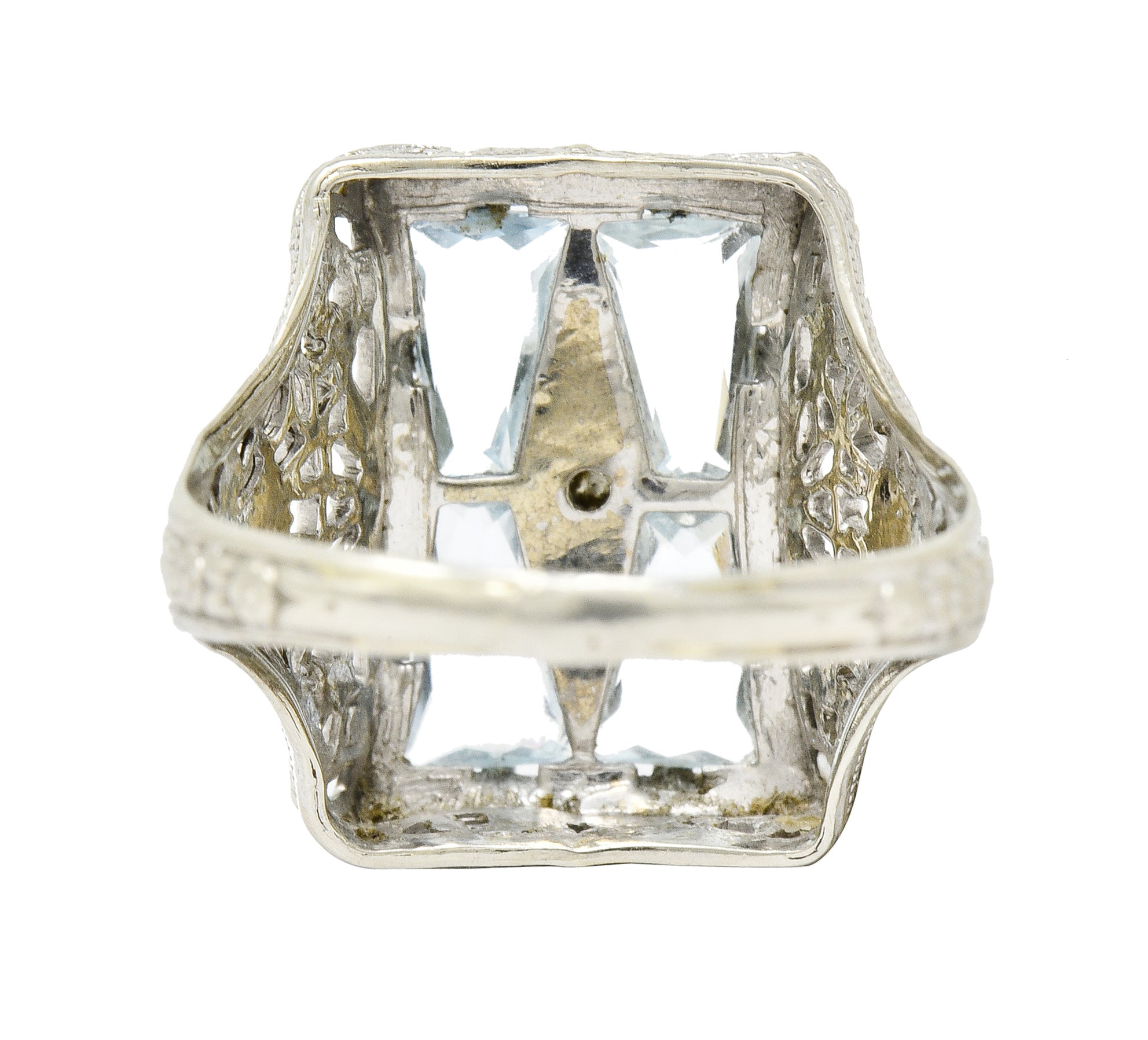 Art Deco Aquamarine Diamond 14 Karat White Gold Floral Dinner Ring - Wilson's Estate Jewelry