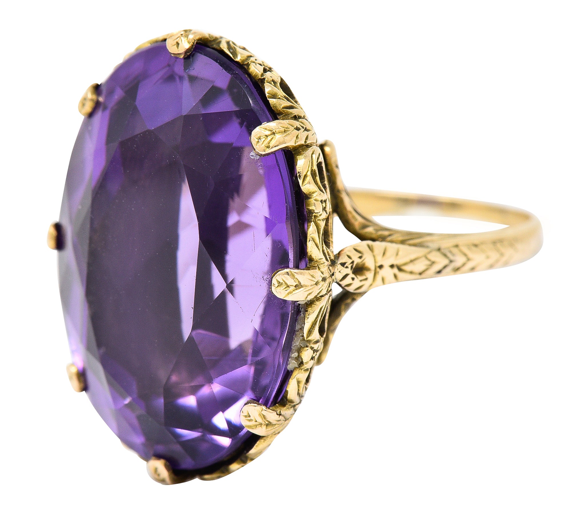 1920's Art Deco Amethyst 18 Karat Yellow Gold Floral Gemstone Ring Wilson's Estate Jewelry